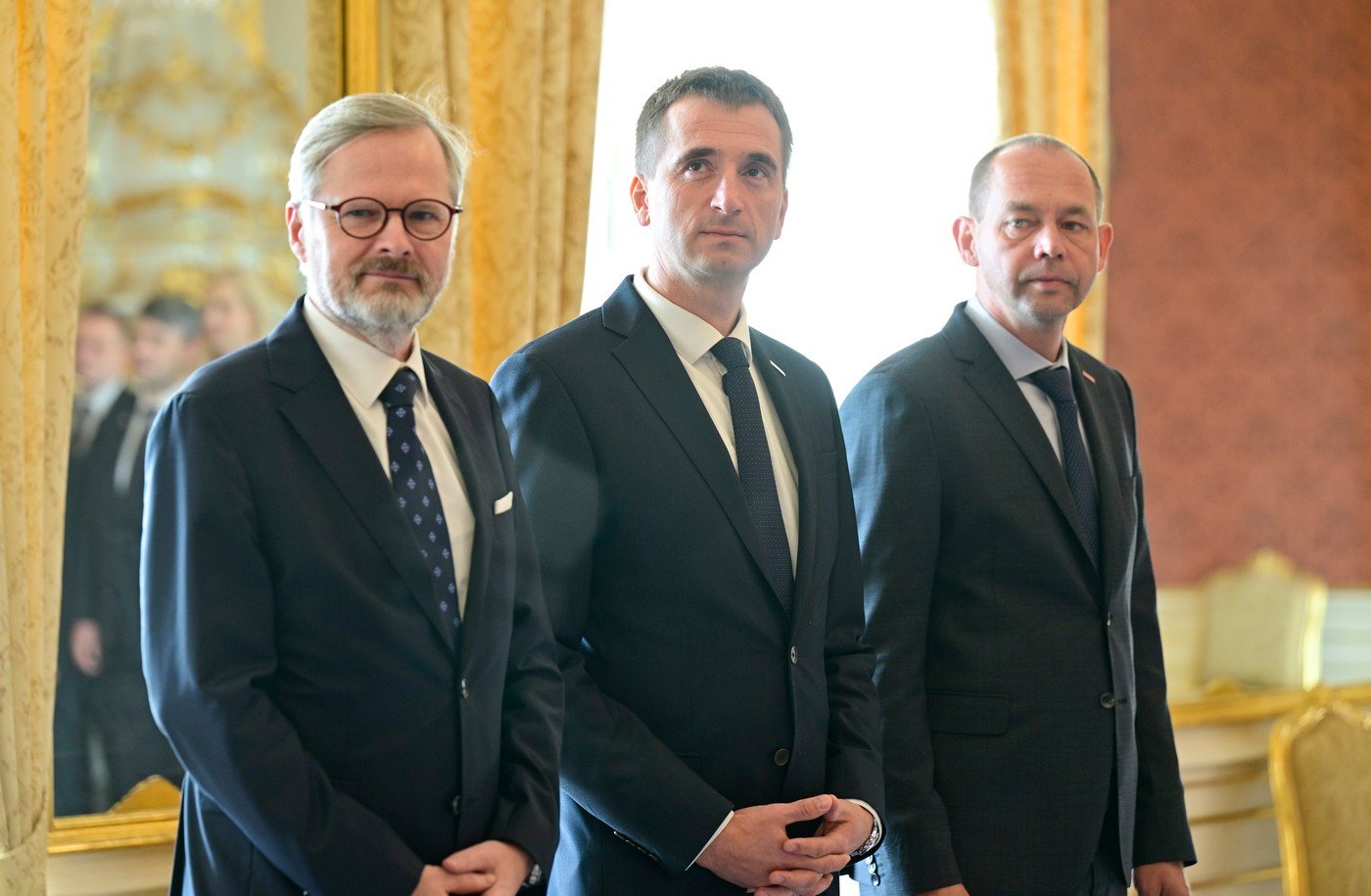 Starostové ve vládě posílili, ale přišli o parťáka