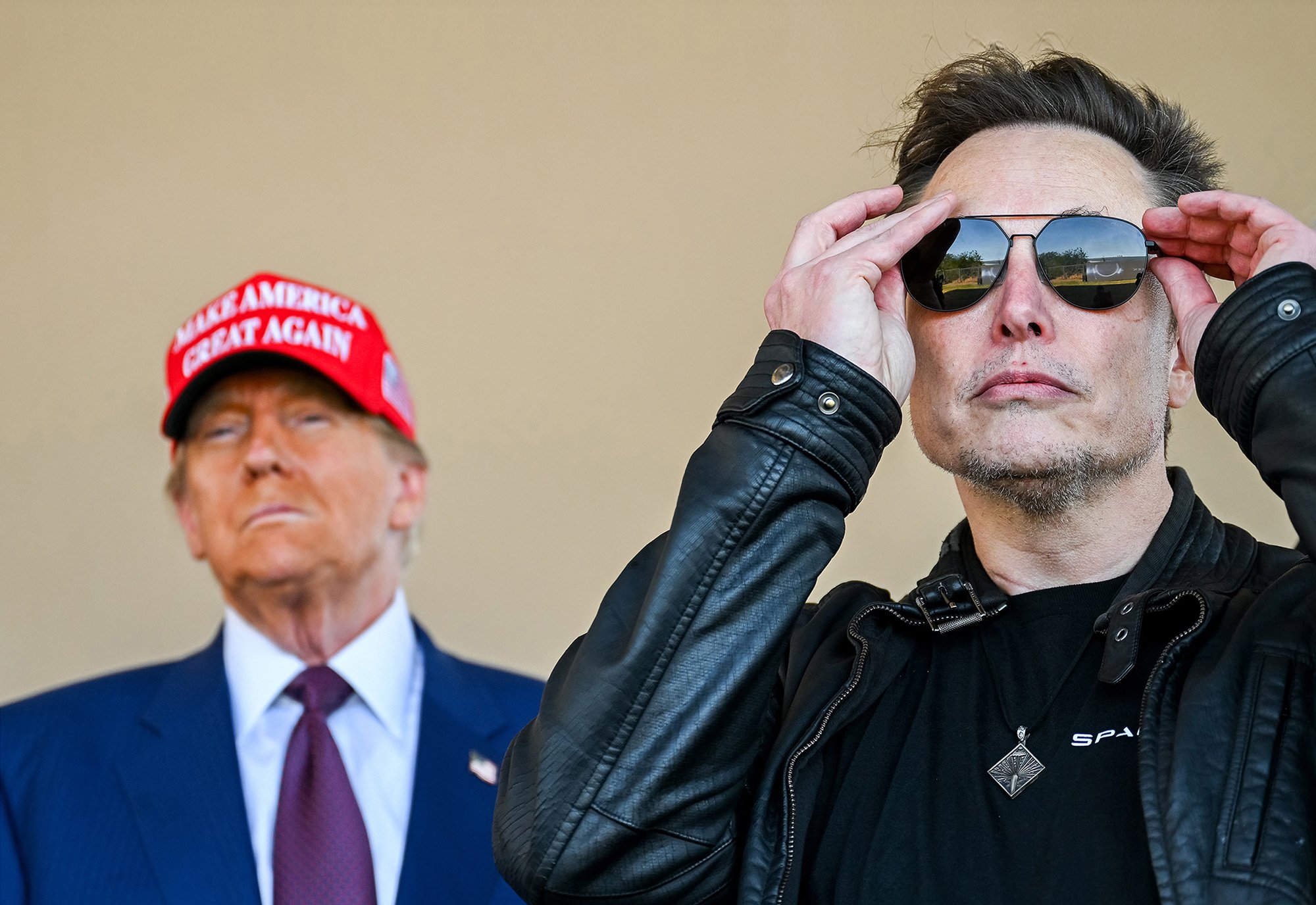 Nemluvil bych o oligarchii. (Elon Musk a Donald Trump)
Autor: Brandon Bell