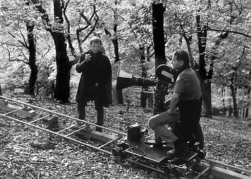 Fotografie: Kdyby nám tak dali aspoň tři procenta. (Natáčení filmu Sentiment.) Foto archiv
Autor: Respekt