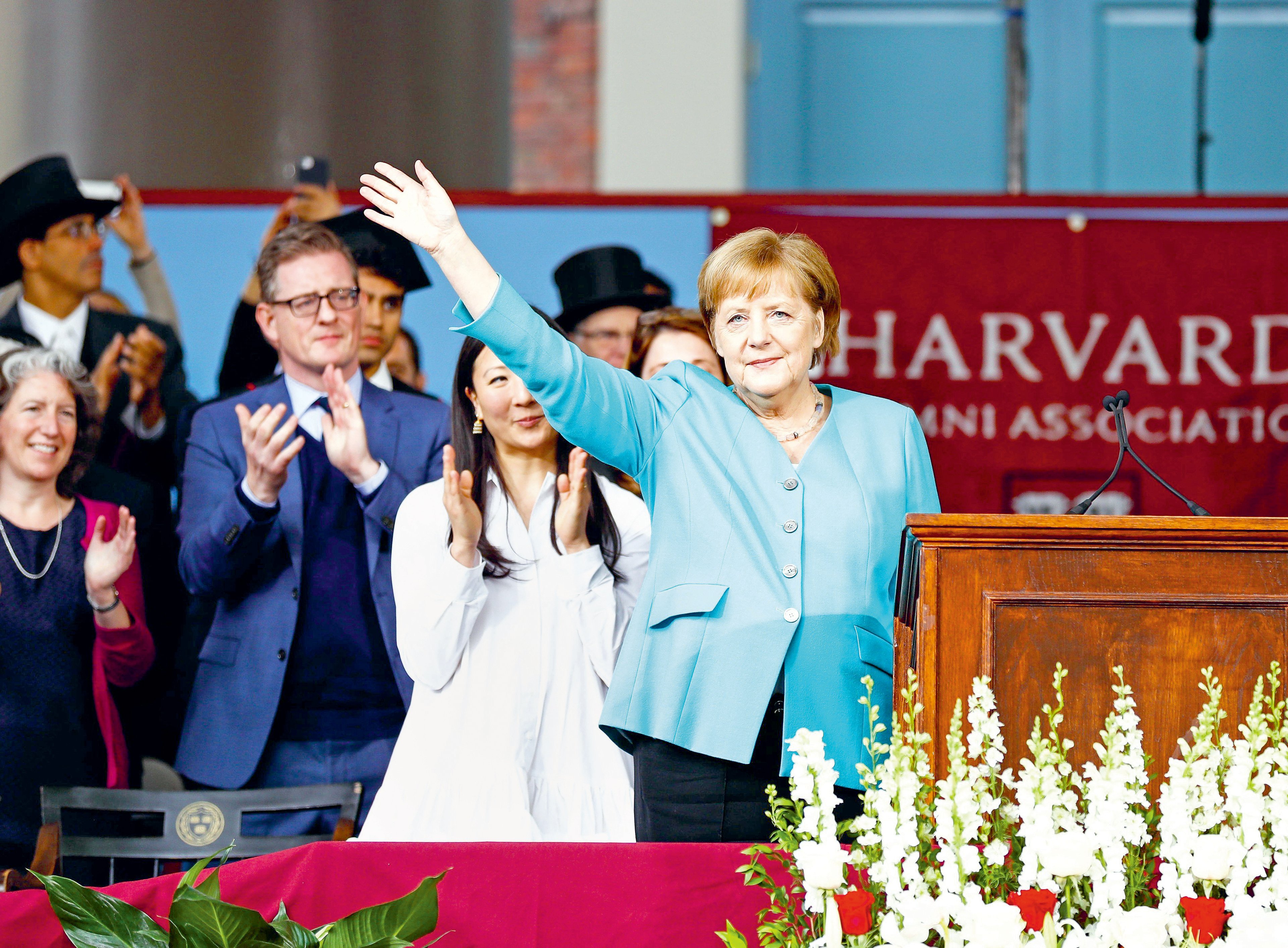 Tři předsedové, jeden pád