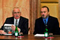 Prezident Václav Klaus se svým tajemníkem Ladislavem Jaklem
Autor: ČTK