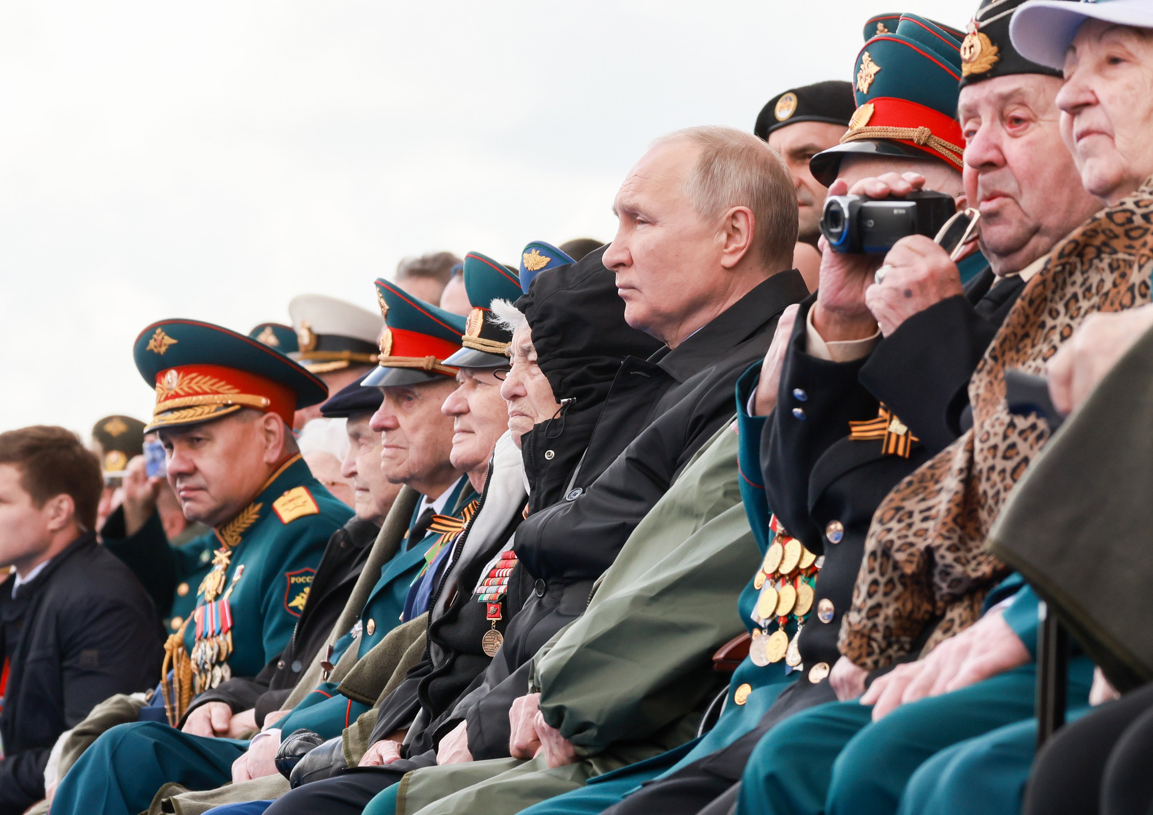 S medvědem v letadle