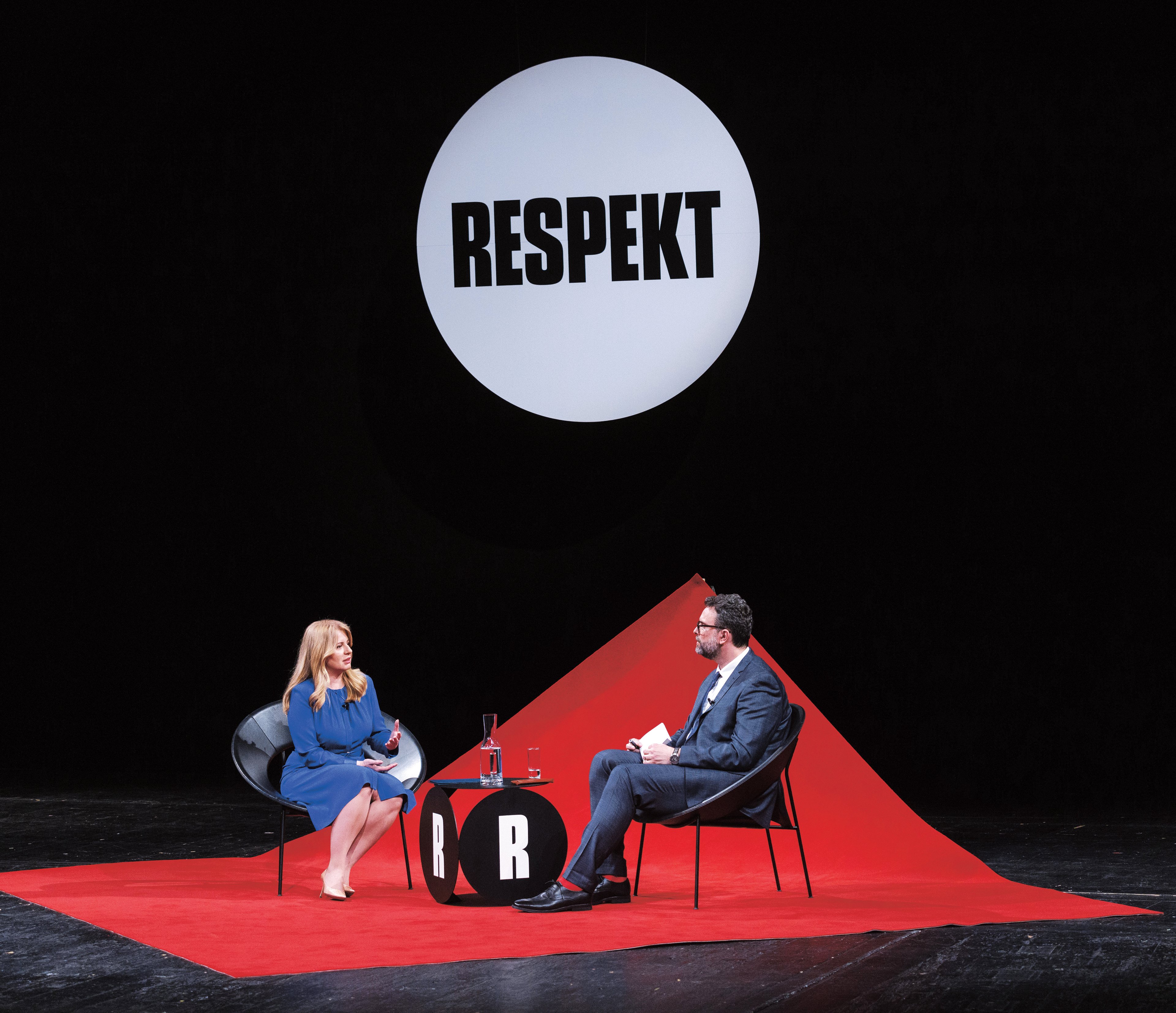 Video: Třicet let rozděleni, přesto spolu. Debata se Zuzanou Čaputovou