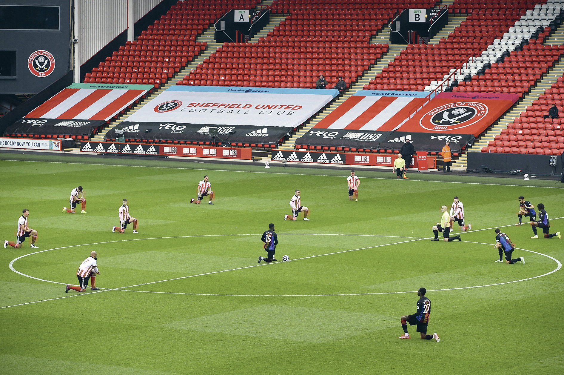 „Pokleknutí je symbolem z jiného, amerického světa.“ (Před zápasem anglické Premier League v Sheffieldu, květen 2021)