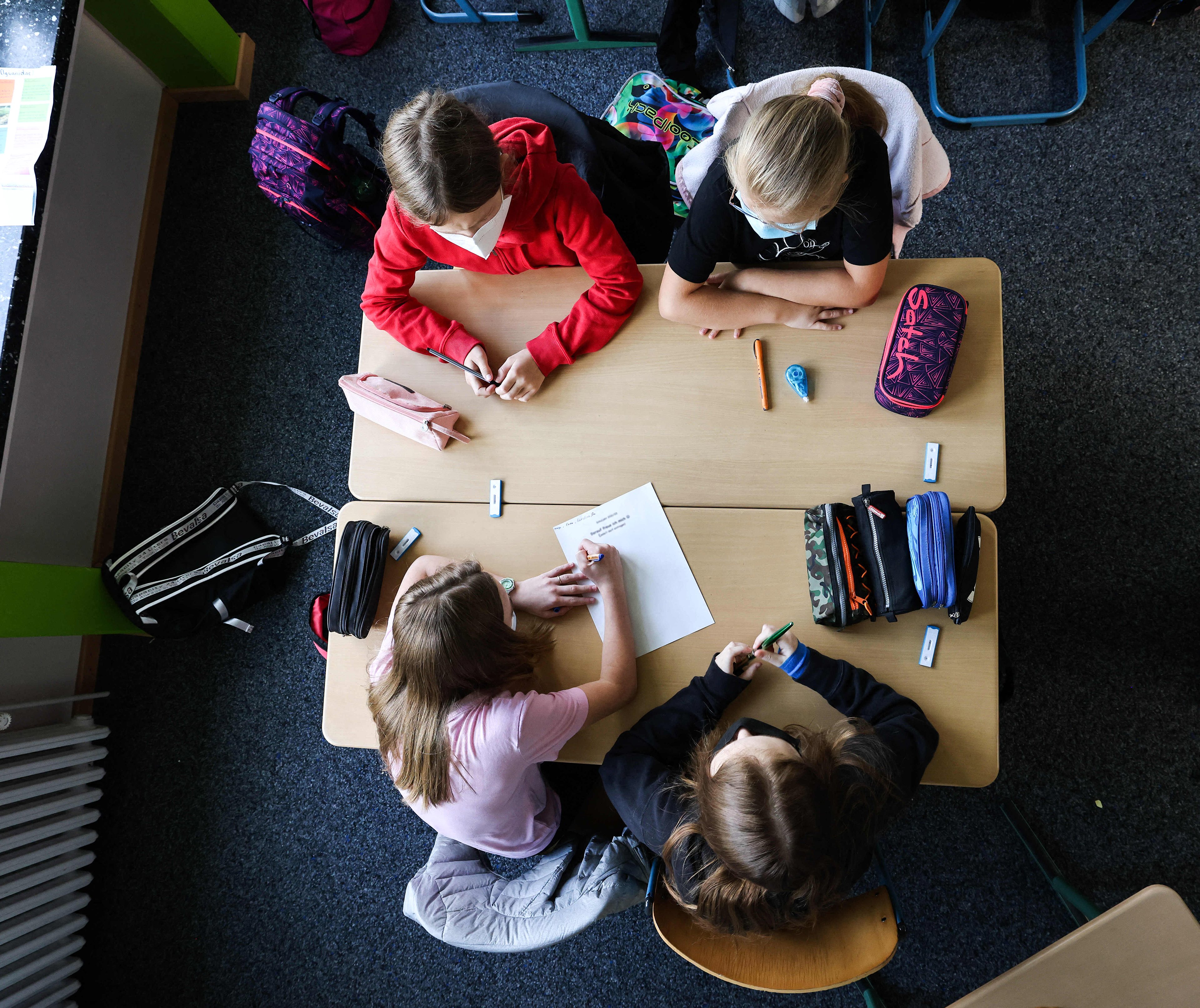 Rvačka o lepší školu