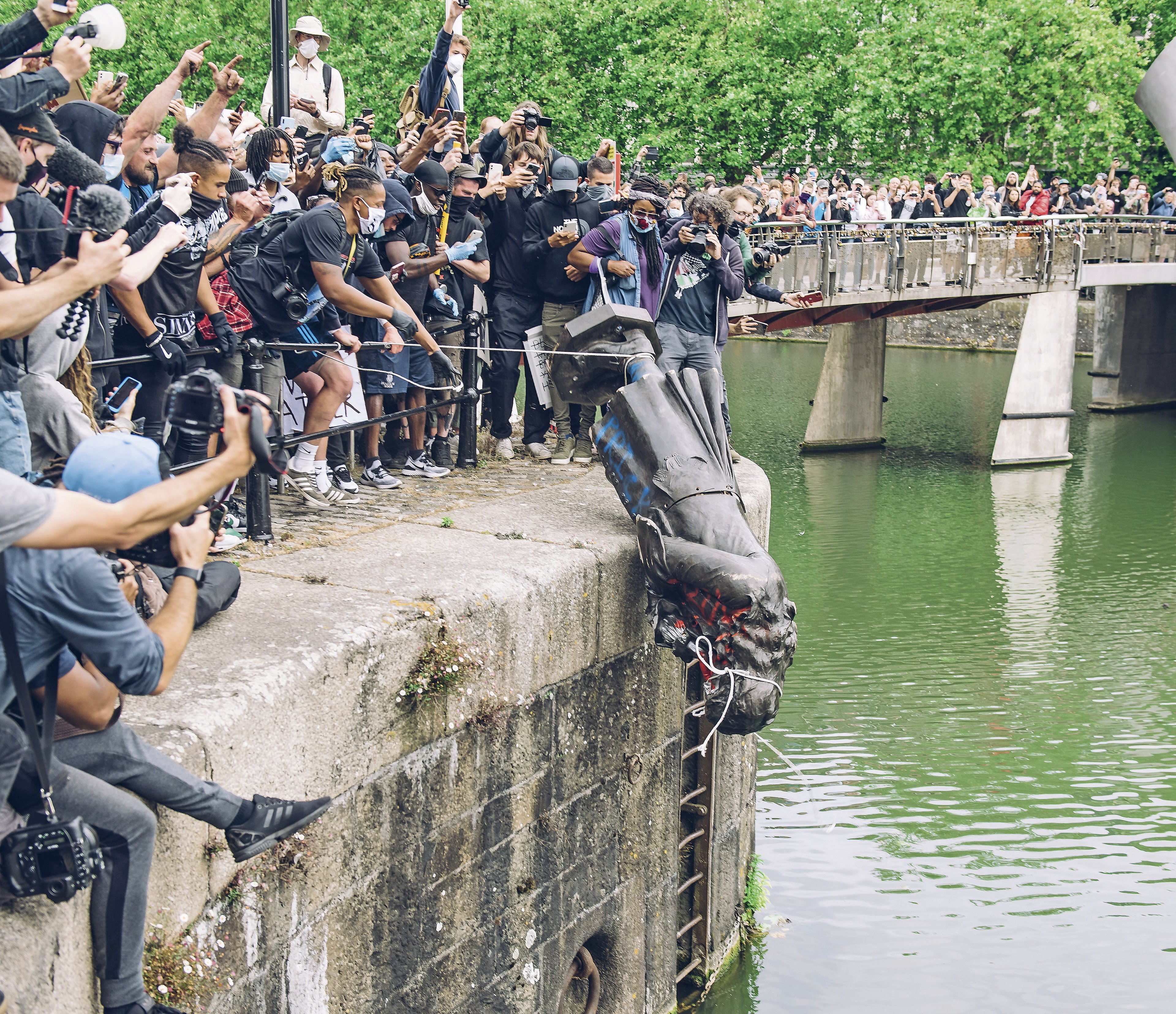 Historie před soudem