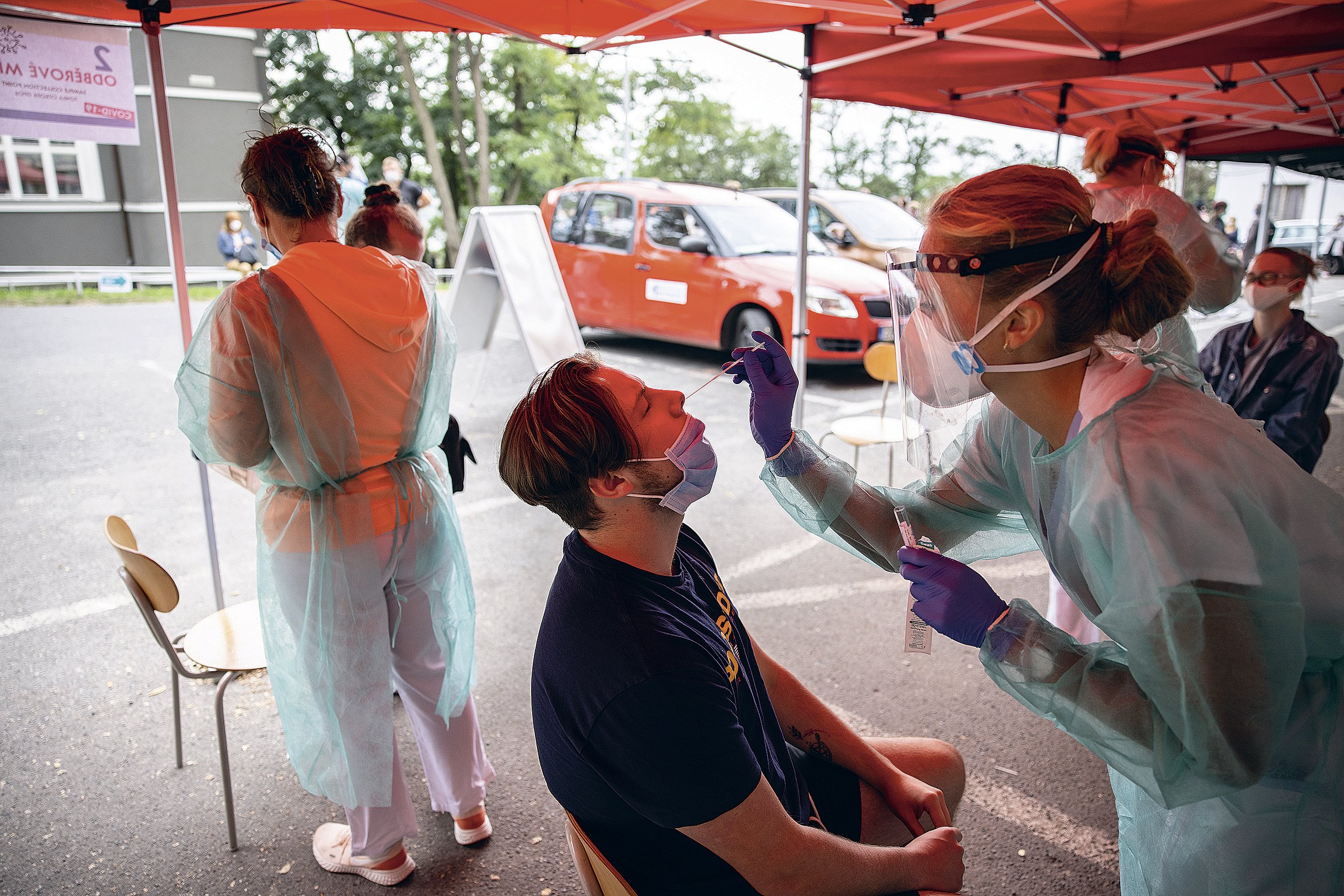 Koronavirus 2: Proč jsme zaspali a co je třeba dělat dál