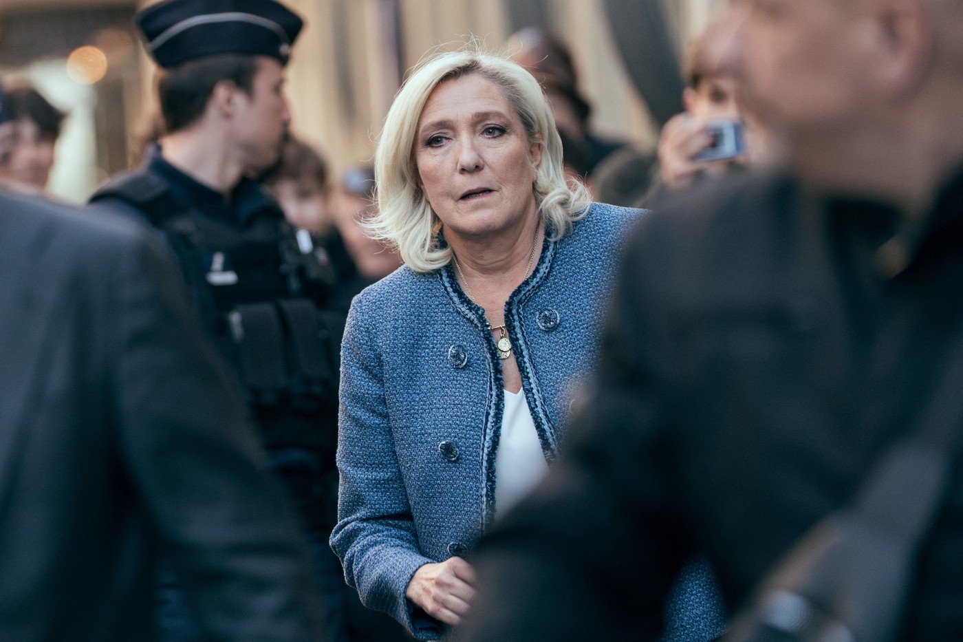 Marine Le Pen leaves her headquarters to go to the 8 p.m. news on TF1 - Paris AJ, France - 31 Mar 2025
Autor: Jumeau Alexis/ABACA / Shutterstock Editorial / Profimedia