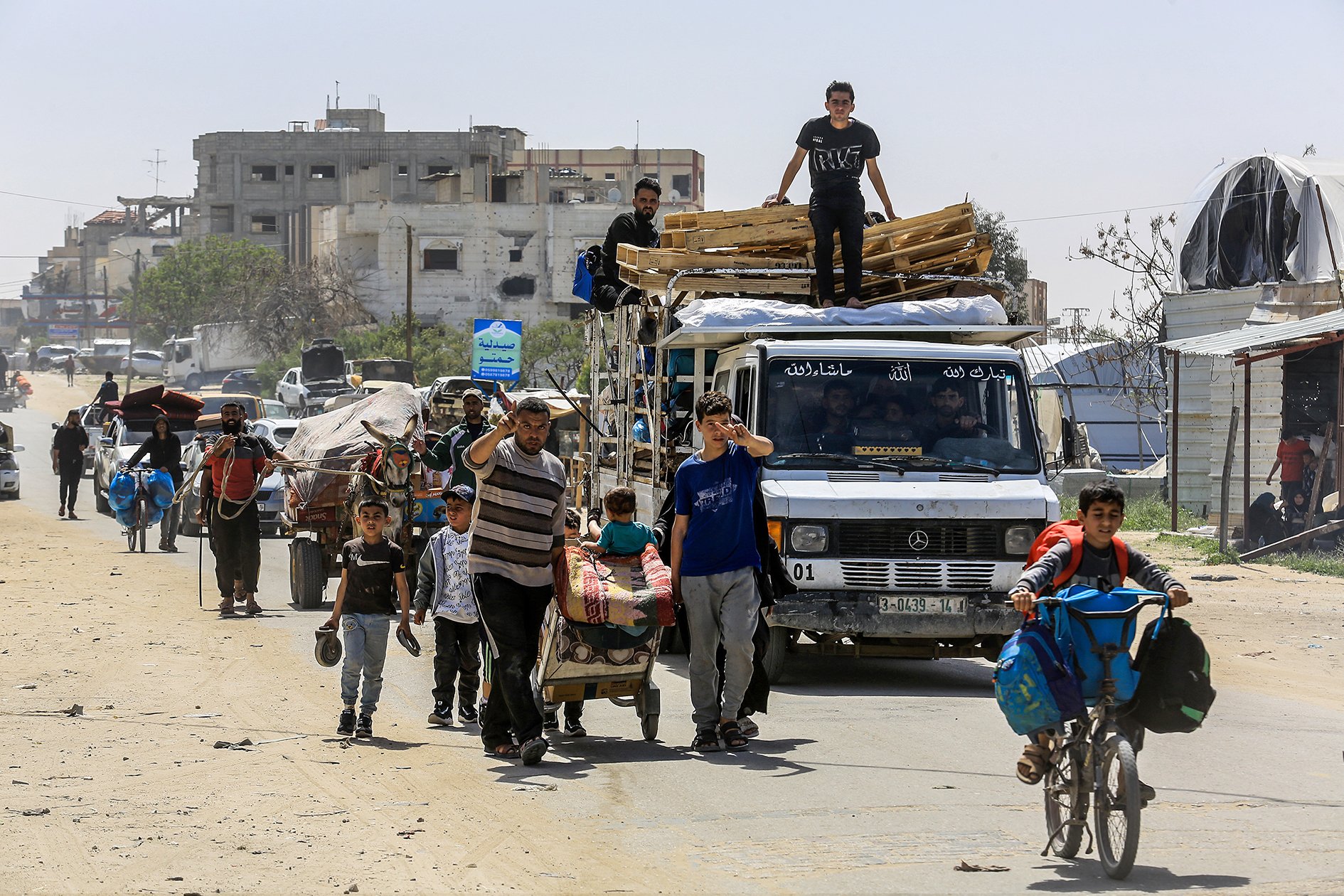 Israel forces migration upon Gazans in the north