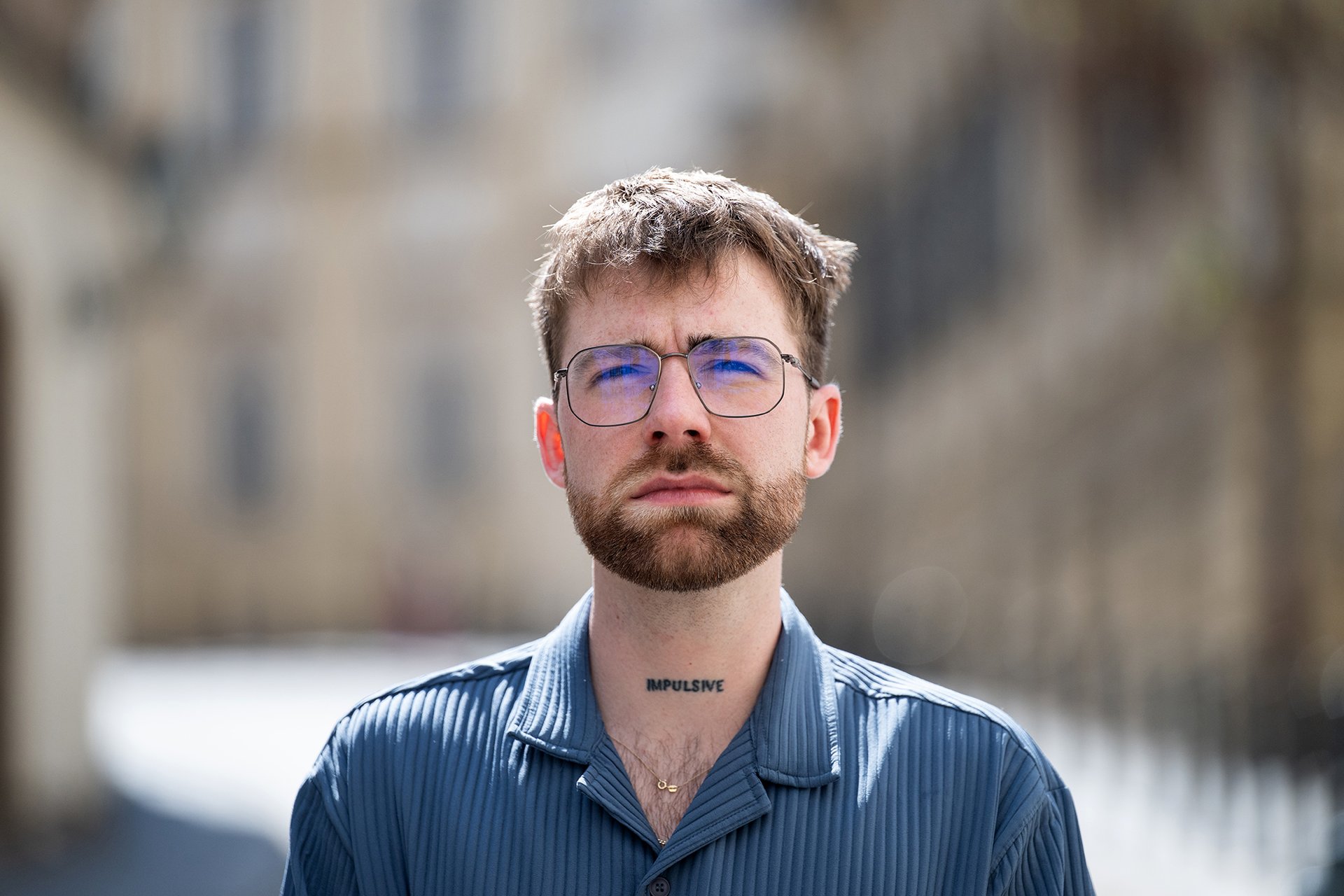 . „Snažím se na něco soustředit a on do mě neustále strká. Je tam pořád. Do toho mi v hlavě hraje hudba, vynořují se vzpomínky a zároveň přemýšlím, co budu dělat večer.“ (Ondřej Fajstavr)
Autor: Matěj Stránský