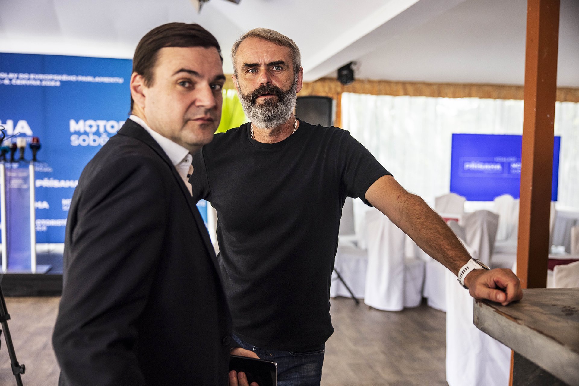Tak proč chcete nás, ptal jsem se? (Macinka a Šlachta)