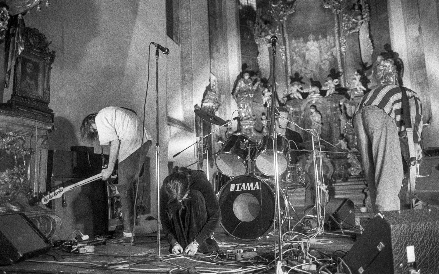 Šeptej nahlas a český shoegaze
