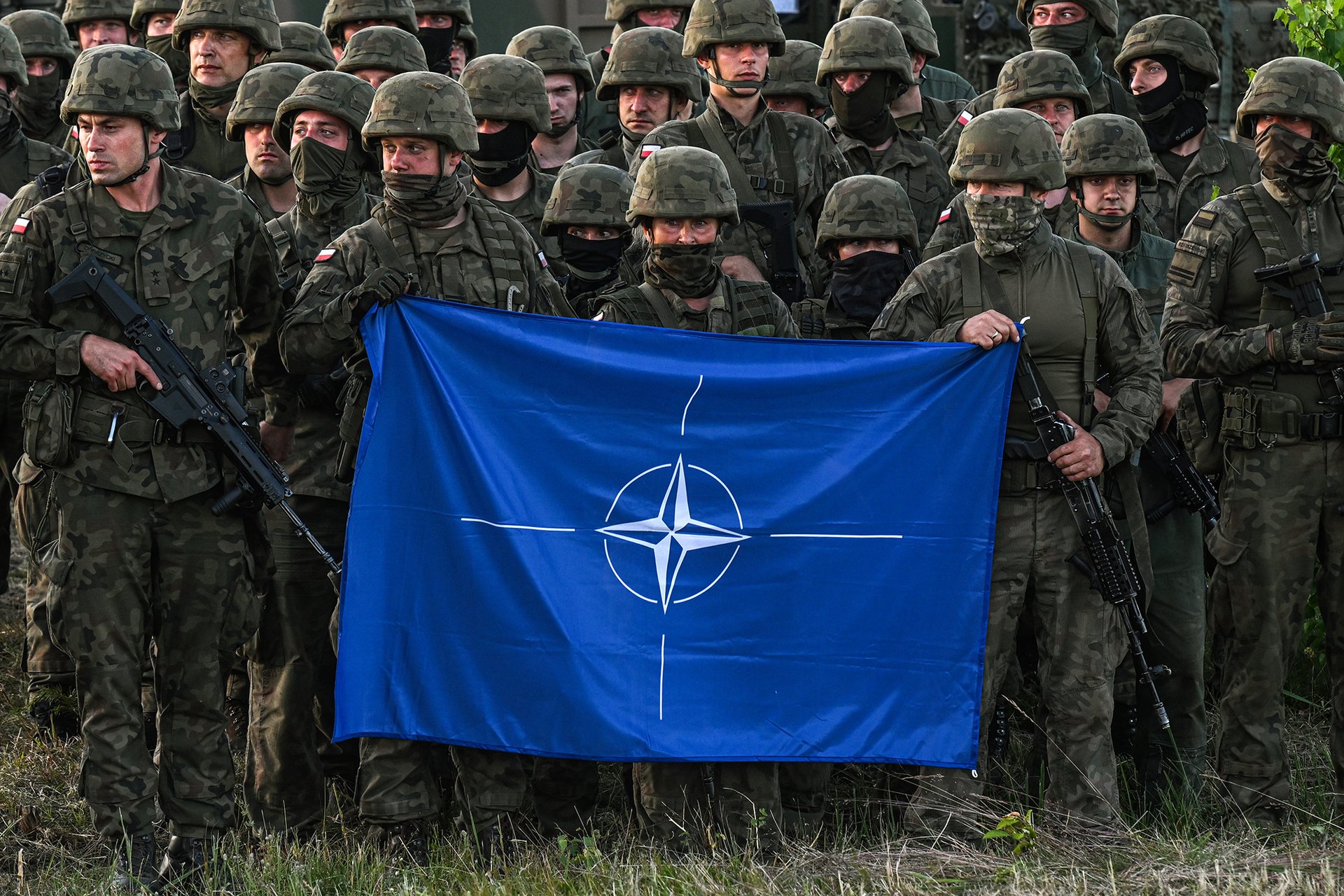  Polští vojáci během společného cvičení jednotek NATO v Oryzsi