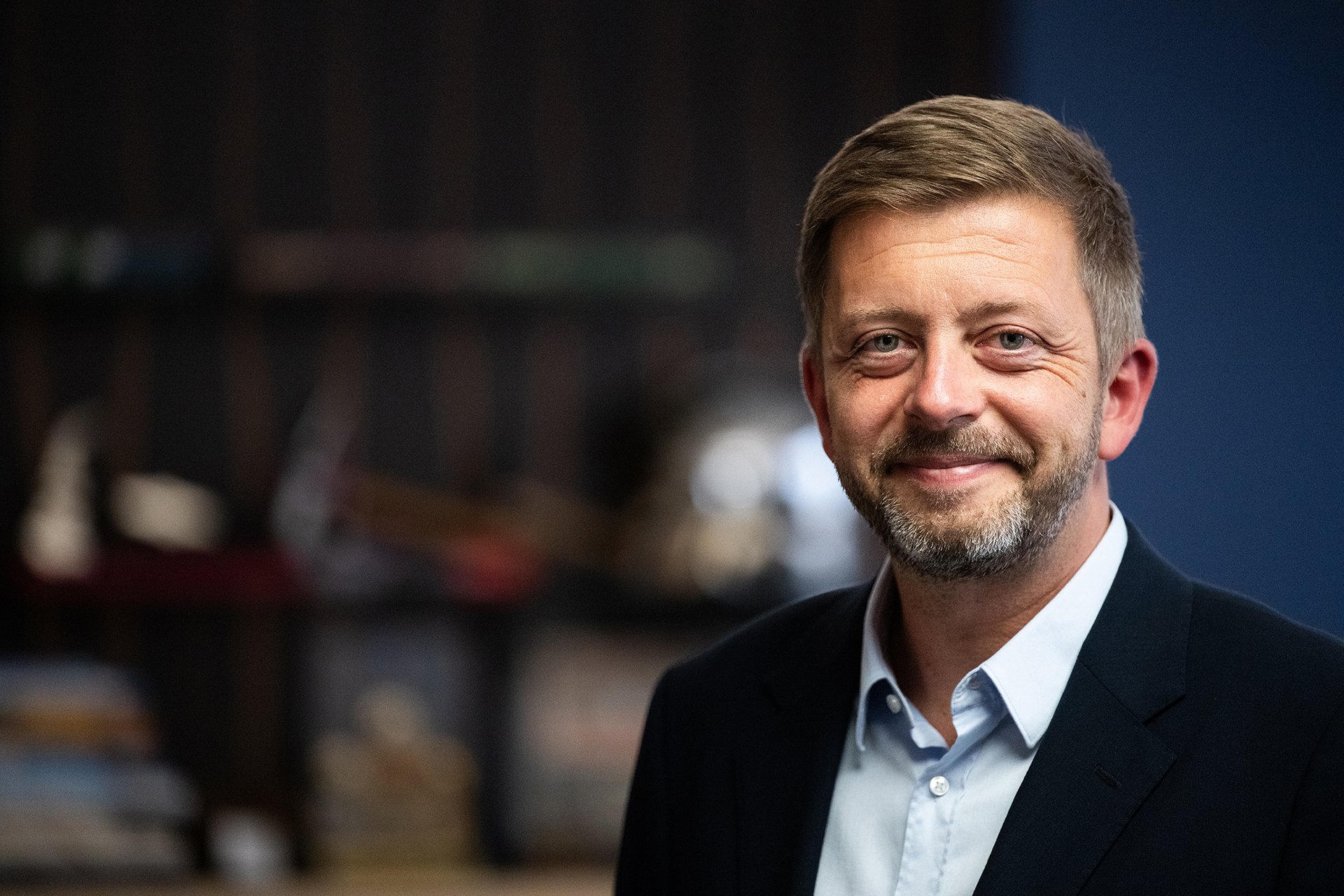 Pokud máte jakékoli podezření, podejte trestní oznámení. Sám jsem informace o panu Hlubučkovi neměl