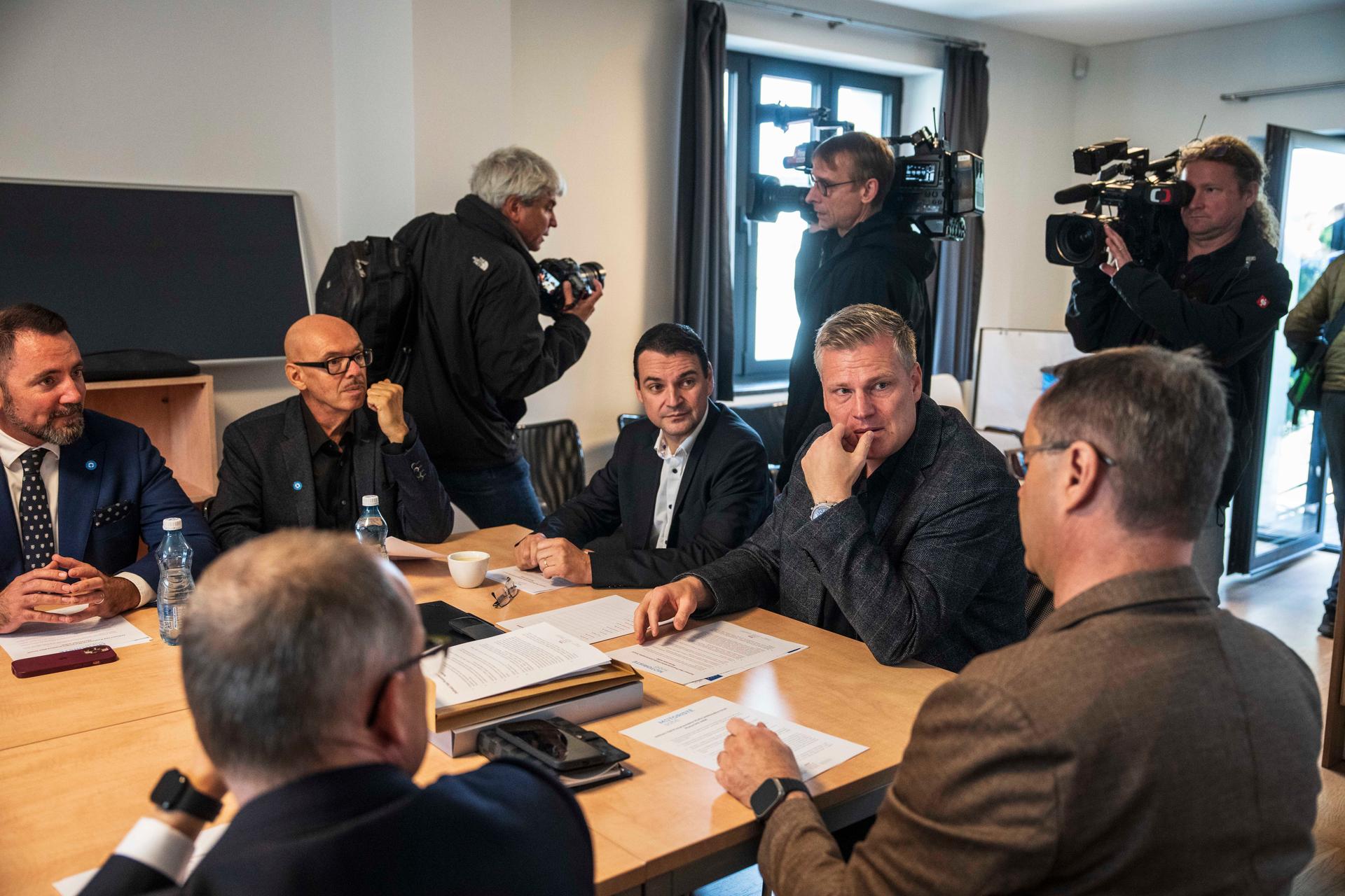 Povolební vyjednávání, Motoristé
Autor: Milan Jaroš