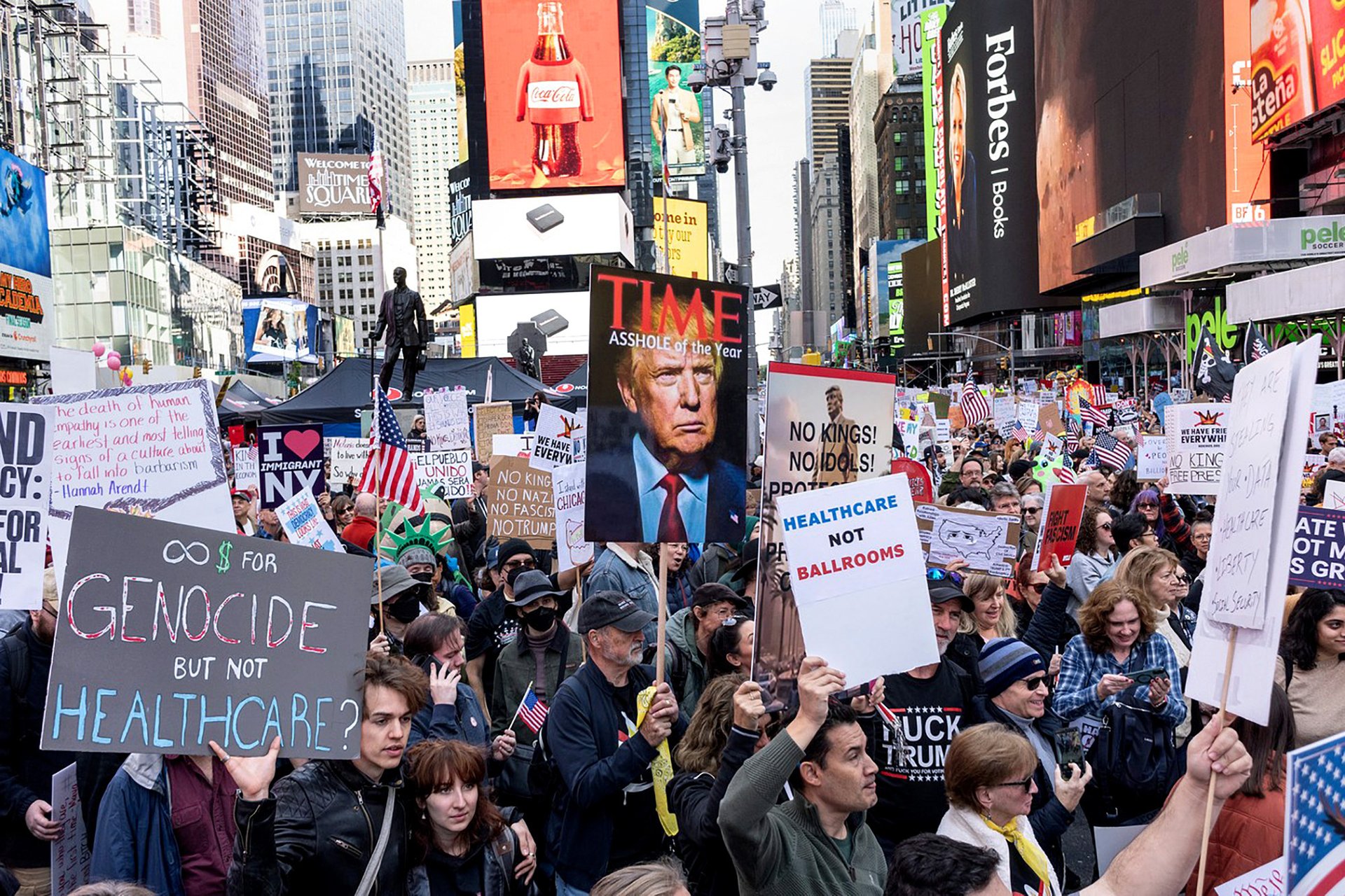 NY: 'No Kings Day' protest in New York