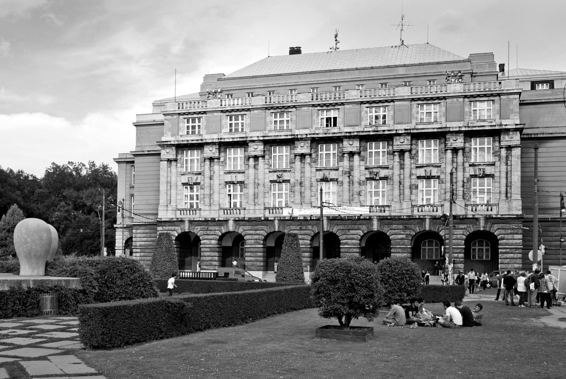 „Vymyjou vám tu mozky!“ 
Autor: Profimedia.cz