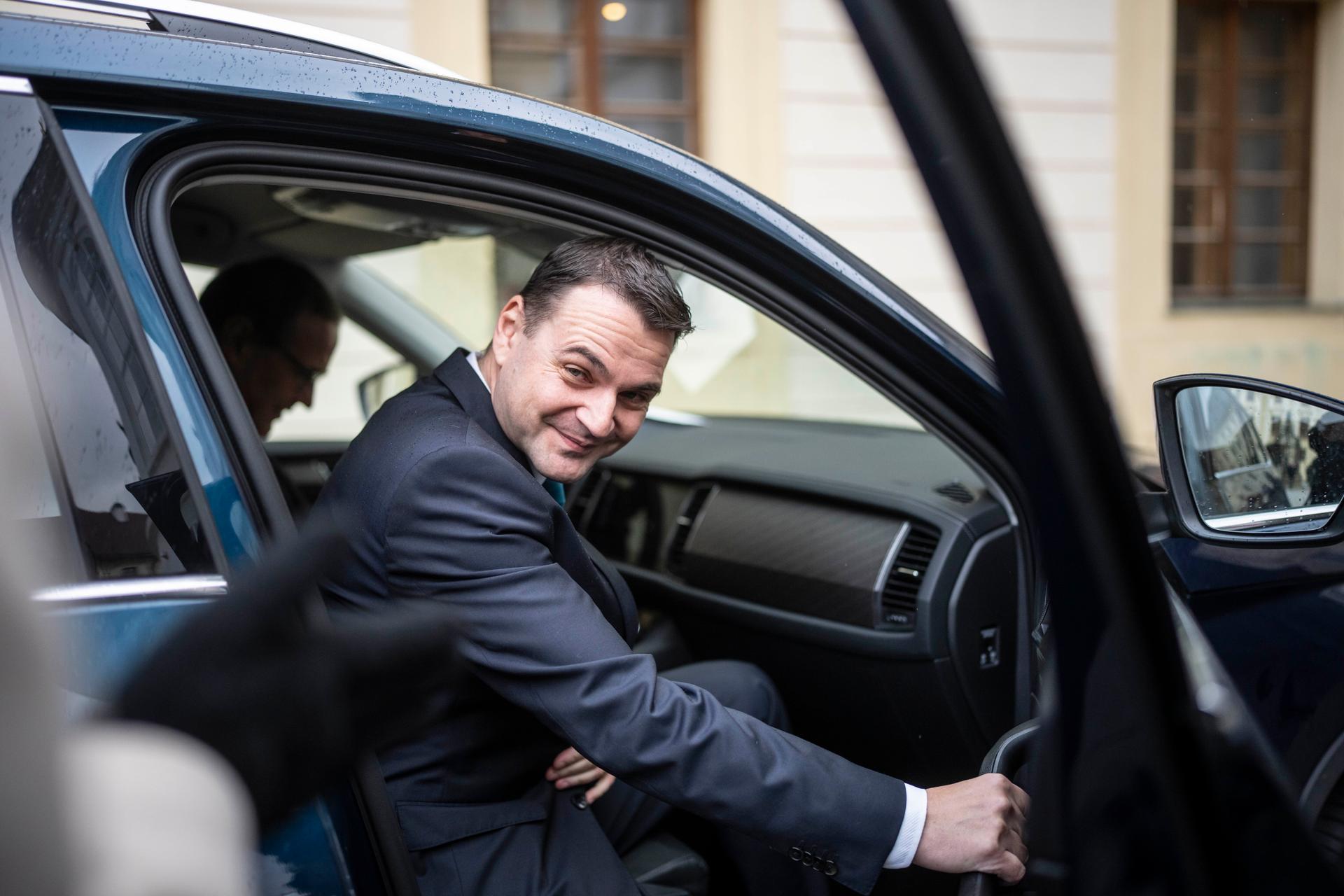 Petr Macinka zahájil nájezd na Pražský hrad. Uspěje? 