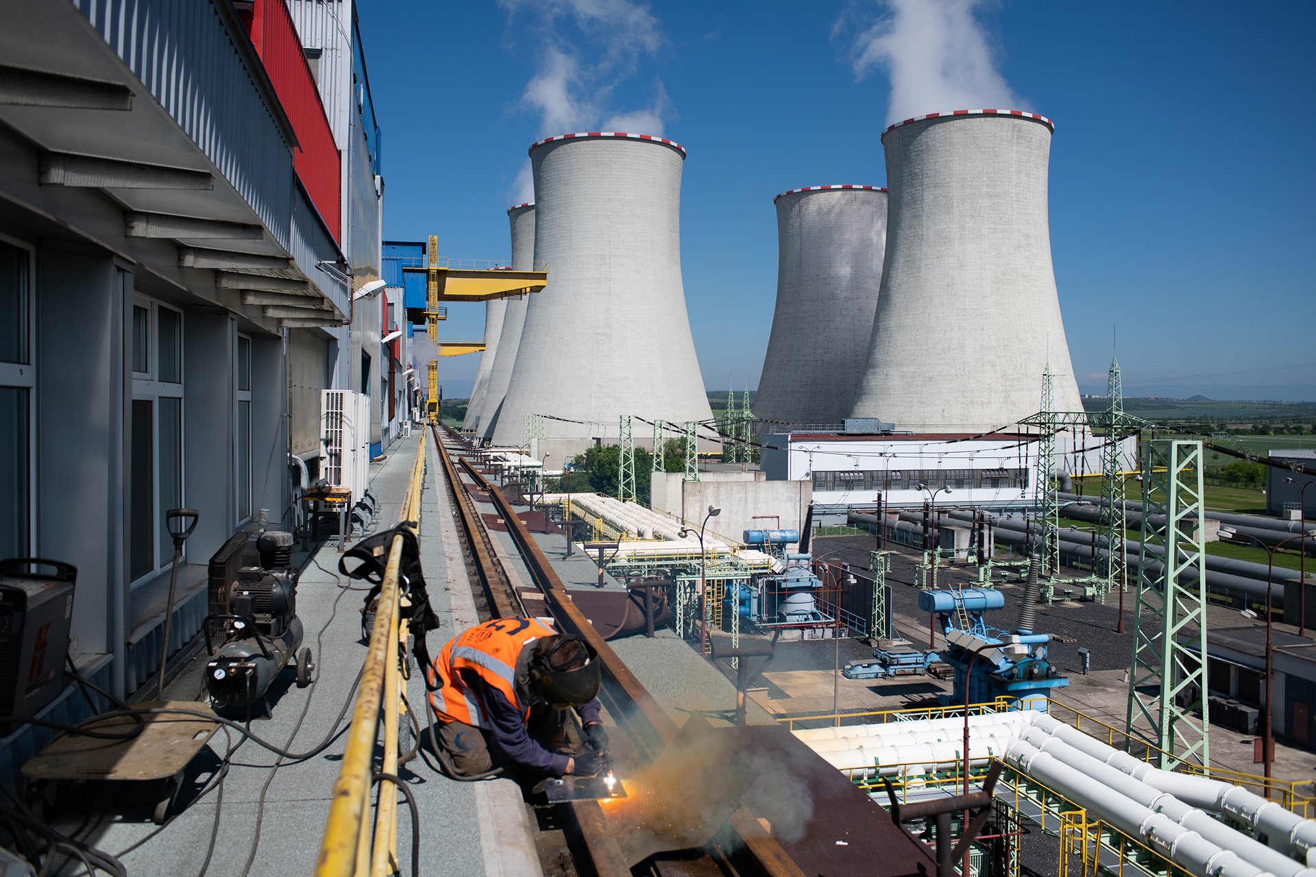 Elektrárna Počerady 
Autor: Matěj Stránský