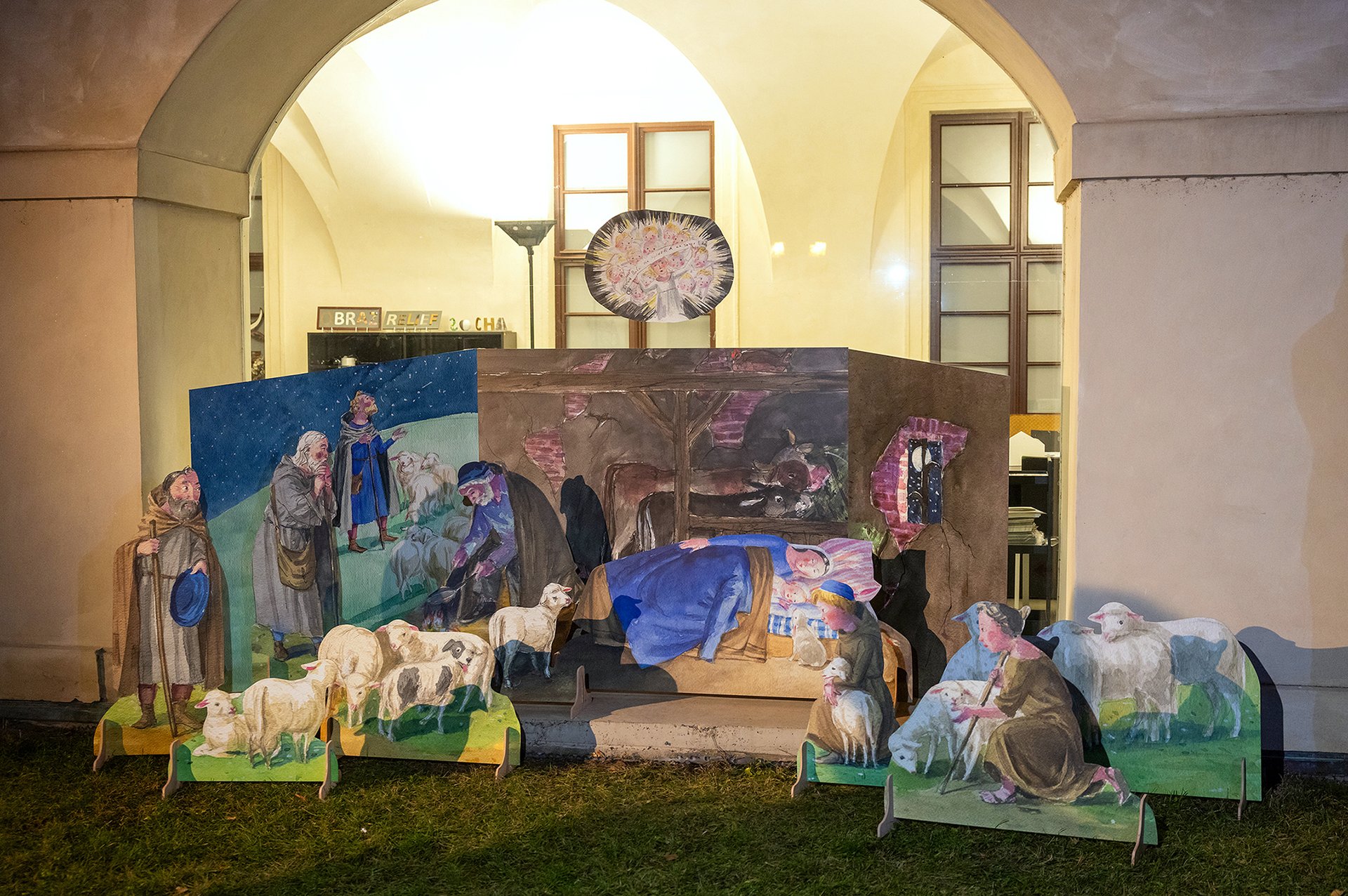 Vážnost je u betlémů namístě. (Nádvoří Arcidiecézního muzea v Olomouci)
Autor: Tereza Hruba