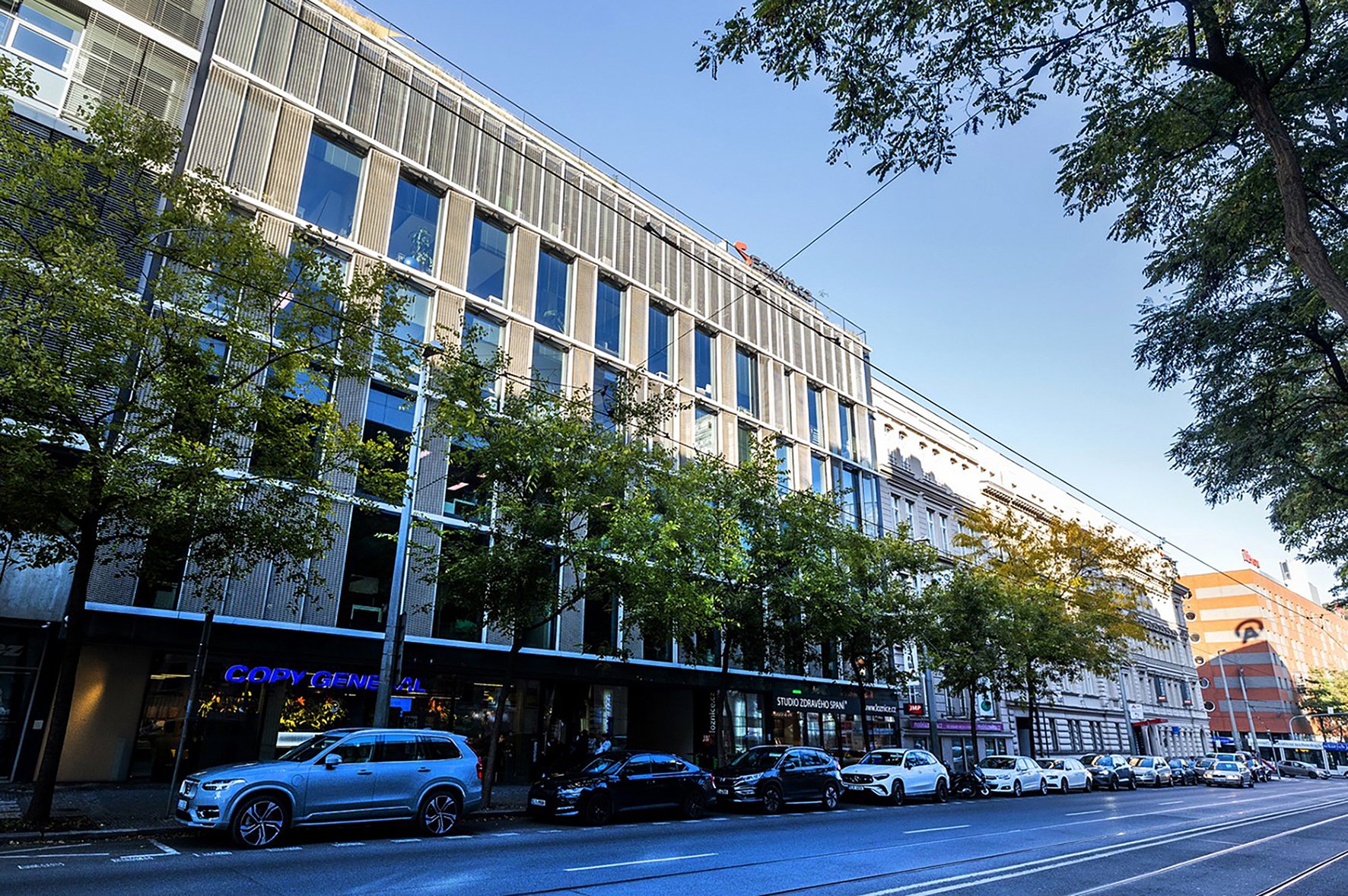 Praha 16.10.2024 Sídlo Seznam.cz, Antimonopolní úřad od úterý zasahuje v sídle Seznam.cz pro iDNES.cz to potvrdil mluvčí úřadu Martin Švanda. Úřad podle jeho slov provádí neohlášenou inspekci. „Prověřuje důvodné podezření na možné protisoutěžního jednání,
Autor: MICHAL RŮŽIČKA / MFDNES + LN / Profimedia