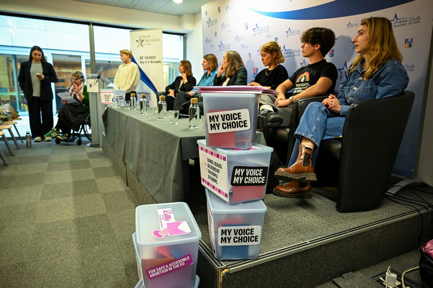 Zástupkyně iniciativy My Voice My Choice usilující o bezpečné a dostupné potraty v Evropě. Shromáždila už přes 1,1 milionu podpisů a v prosinci získala podporu Evropského parlamentu