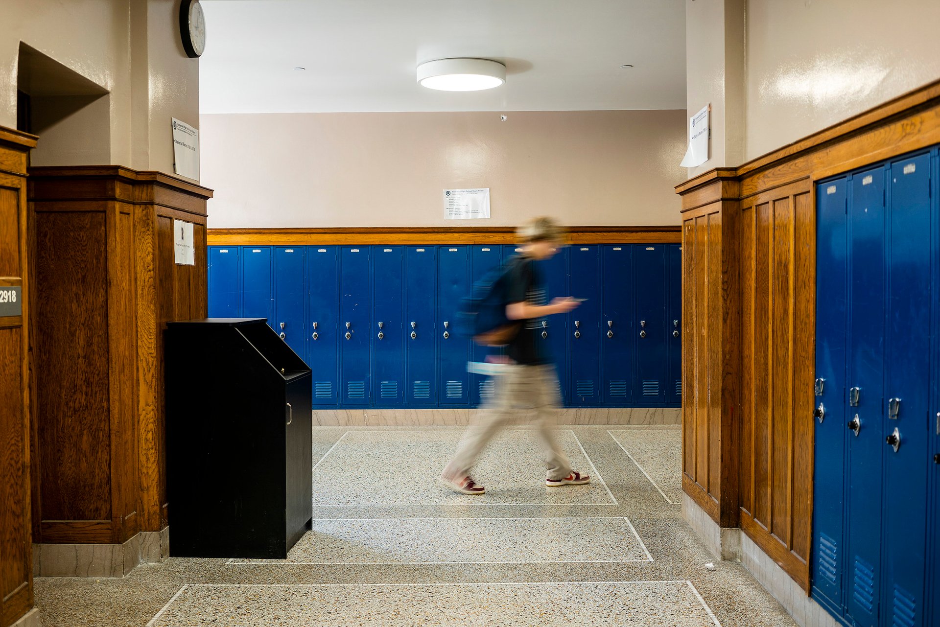 Kromě rodičů ovlivňují chování dětí i škola nebo kamarádi.