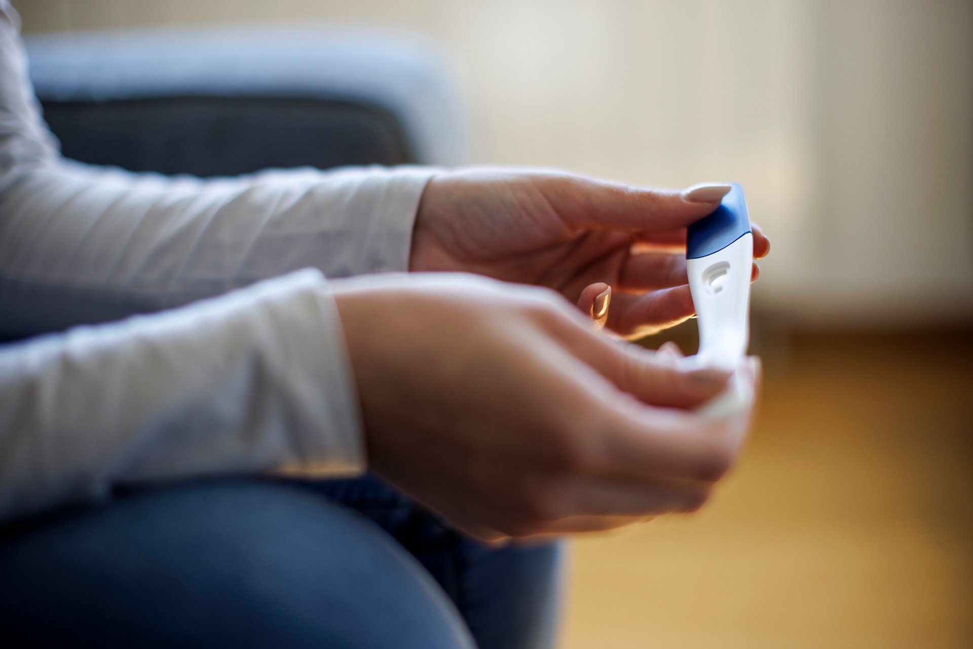 Čekání na dvě čárky. (Ilustrační foto)