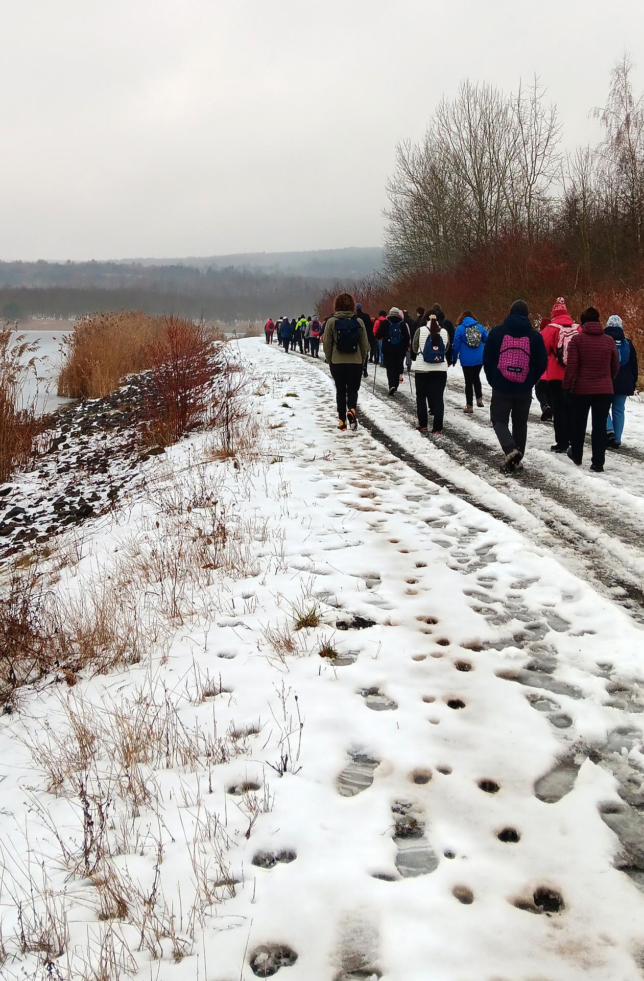 Obce, doly, jezero…