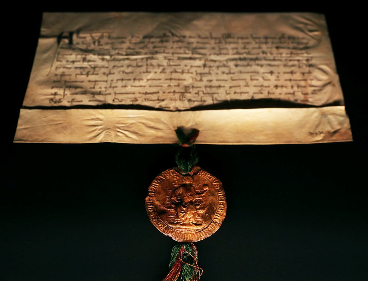 Zlatá bula sicilská zůstala zapomenuta po celé 13. století.