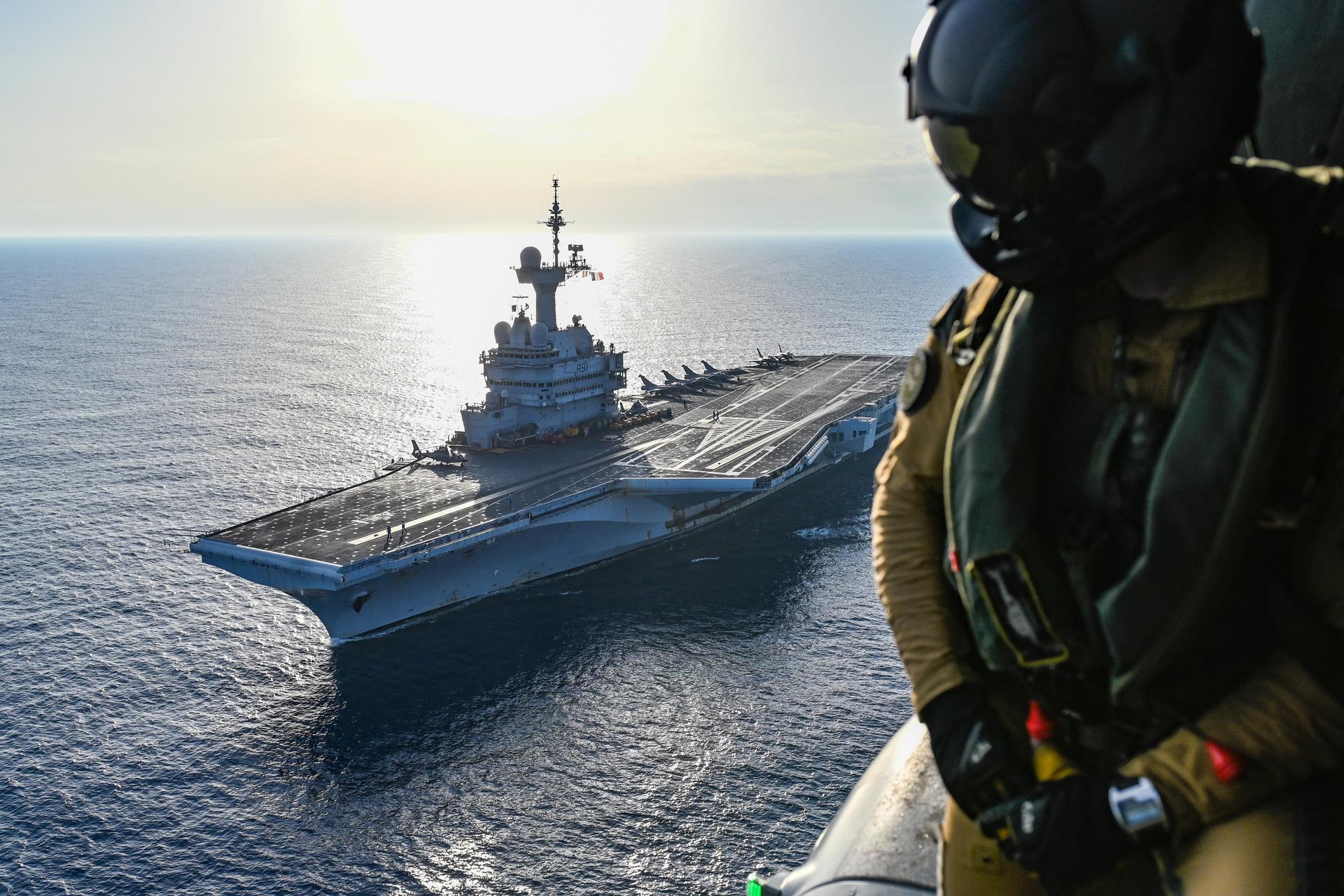 Jean Castex Aboard French Aircraft Carrier Charles-De-Gaulle - Toulon
Autor: Magoni Philippe/Pool/ABACA / Abaca Press / Profimedia