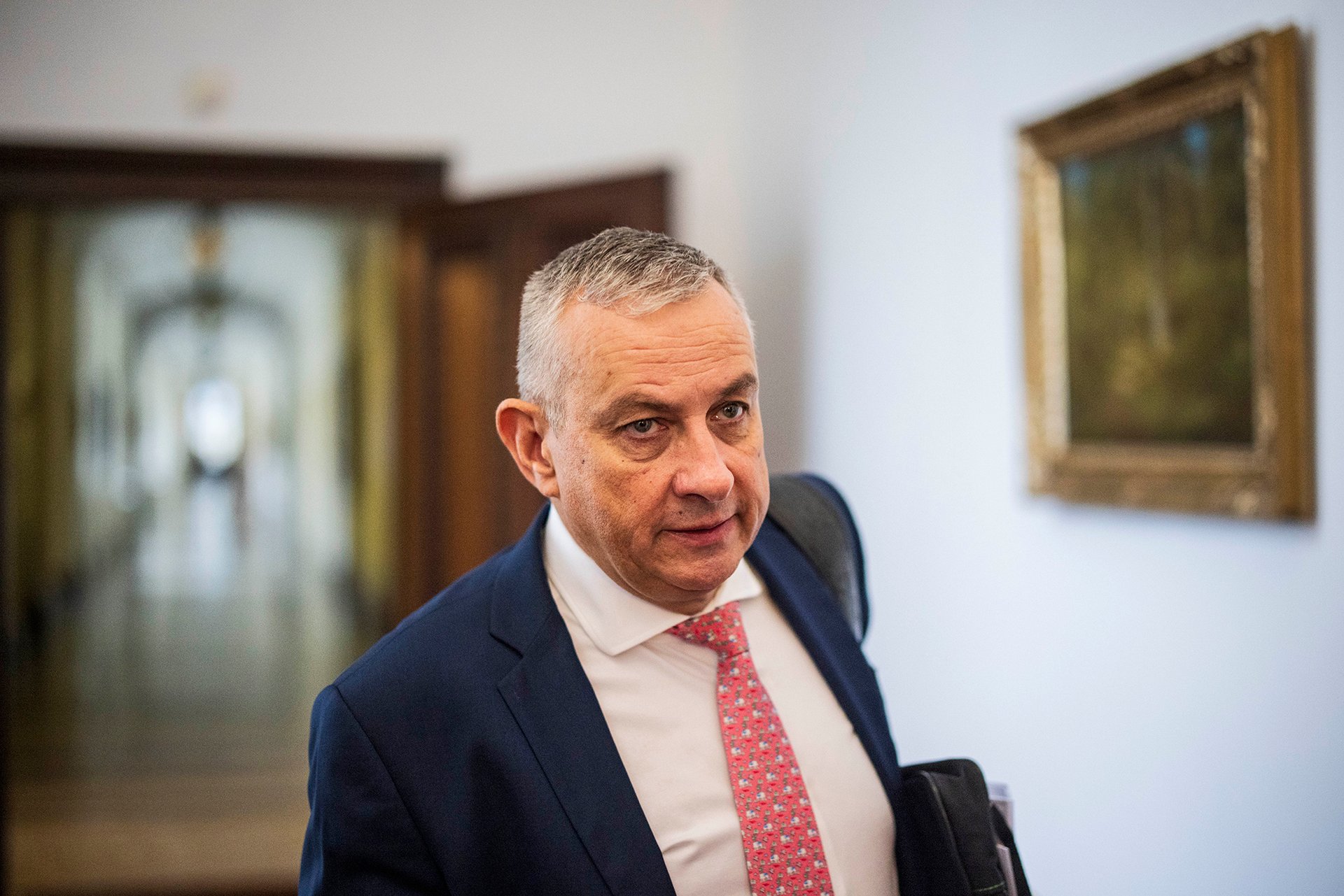 "Bohužel dnes se občanská společnost v České republice dostává pod výrazný tlak nové vlády.“ (Eurokomisař Síkela) 
Autor: Milan Jaroš