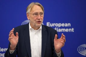 Pomáháme škodovkám i jägermeistru. A tím tvoříme předvídatelný svět