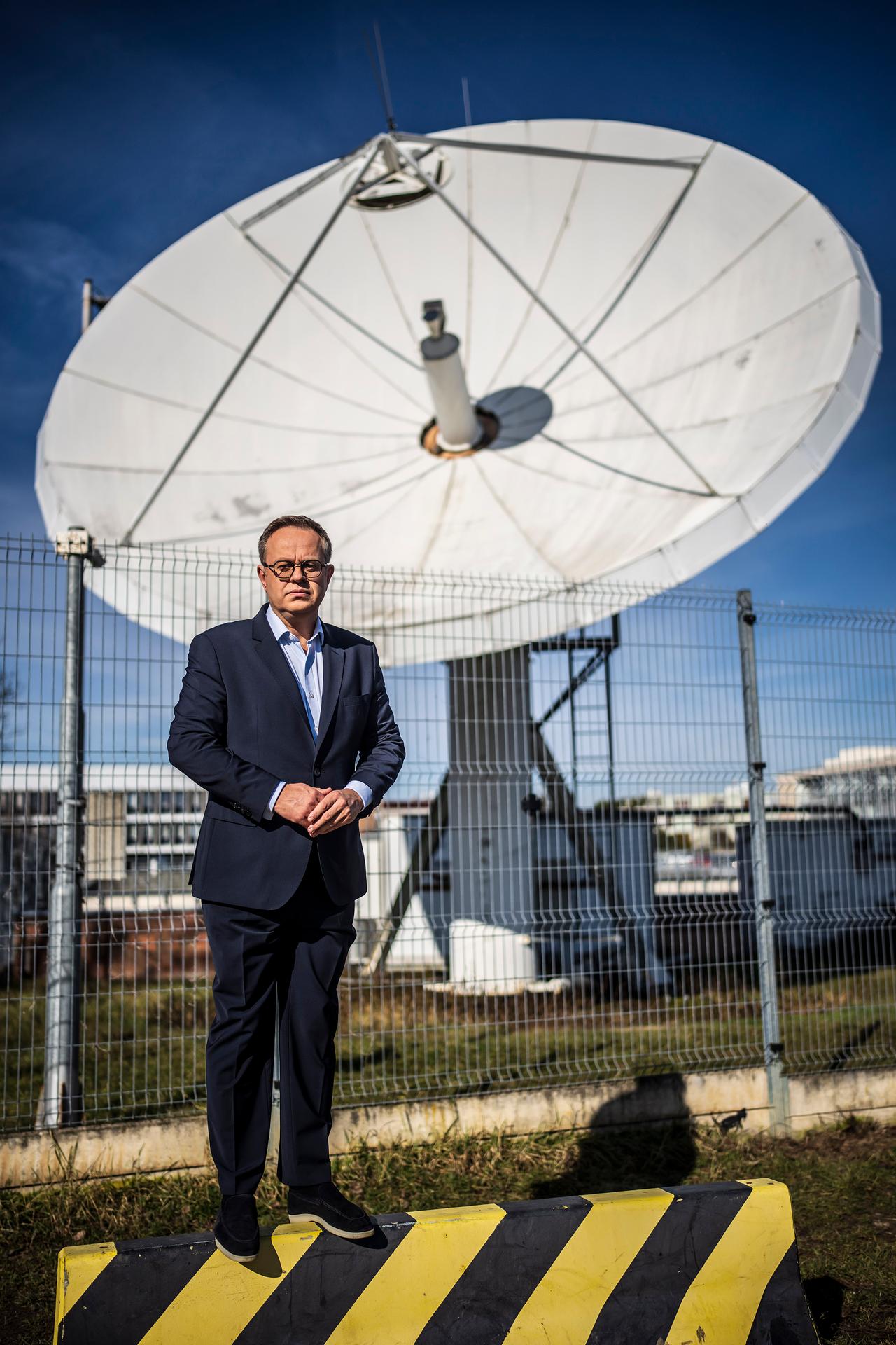 Tím, že rezignujeme na vyšší standardy novinařiny, děláme z médií snadnější kořist.
Autor: Milan Jaroš