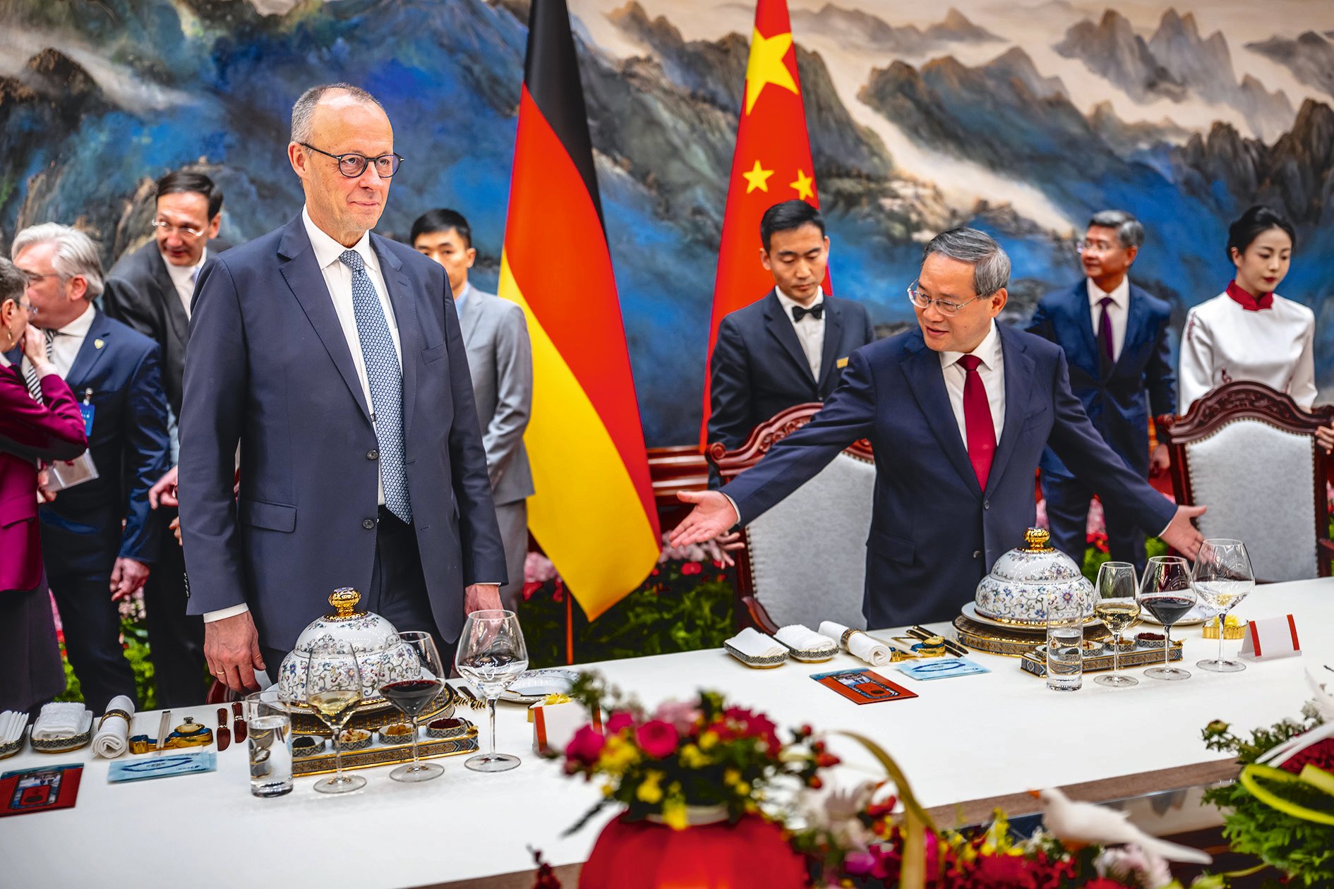 Německý kancléř Merz poprvé navštívil Čínu.