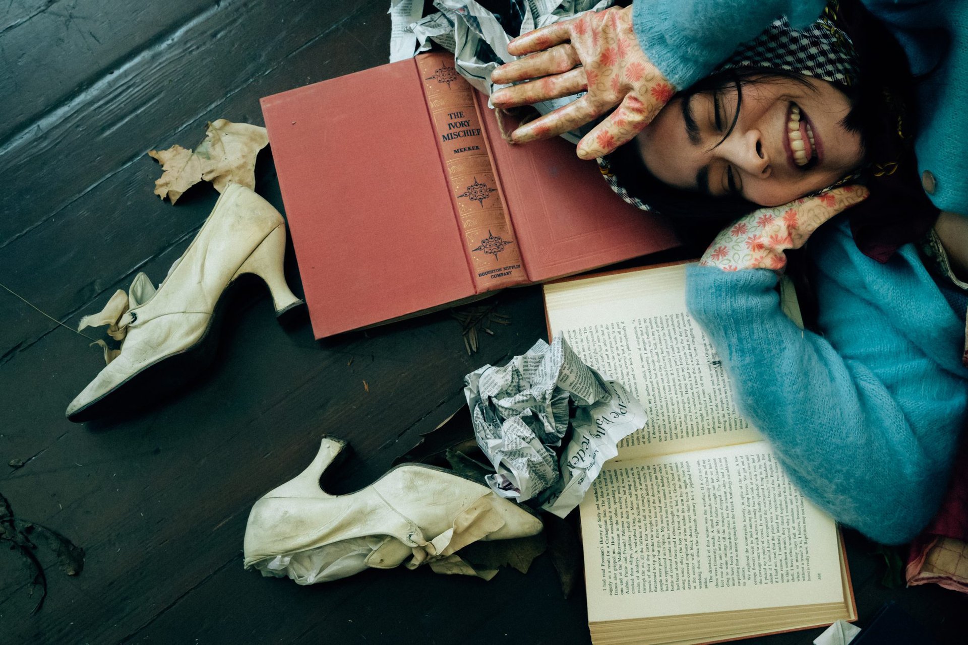 Mitski líčí propady a nejistoty milostných citů, které jsou od samého počátku odsouzené ke krachu.