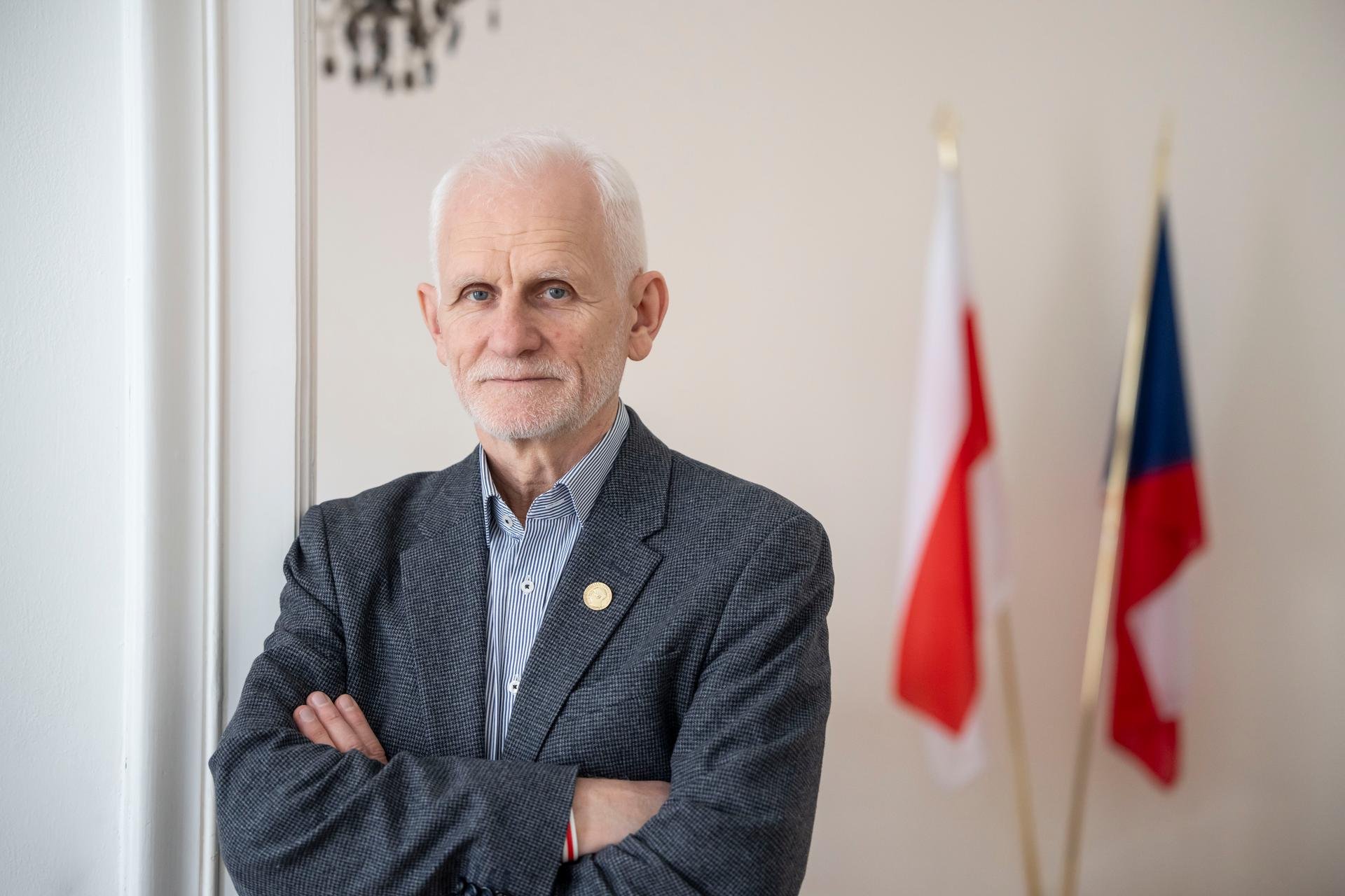 Že jsem dostal Nobelovku za mír, jsem se dozvěděl na chodbě od spoluvězně