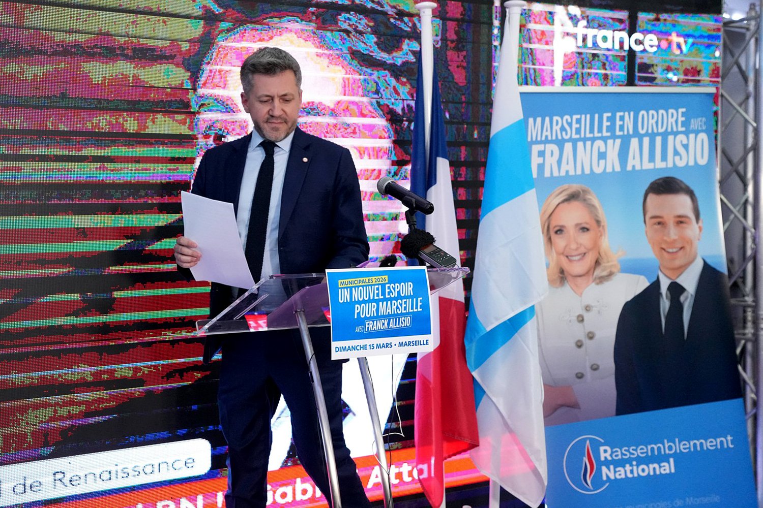 Bitva o Marseille započala (Franck Allisio)