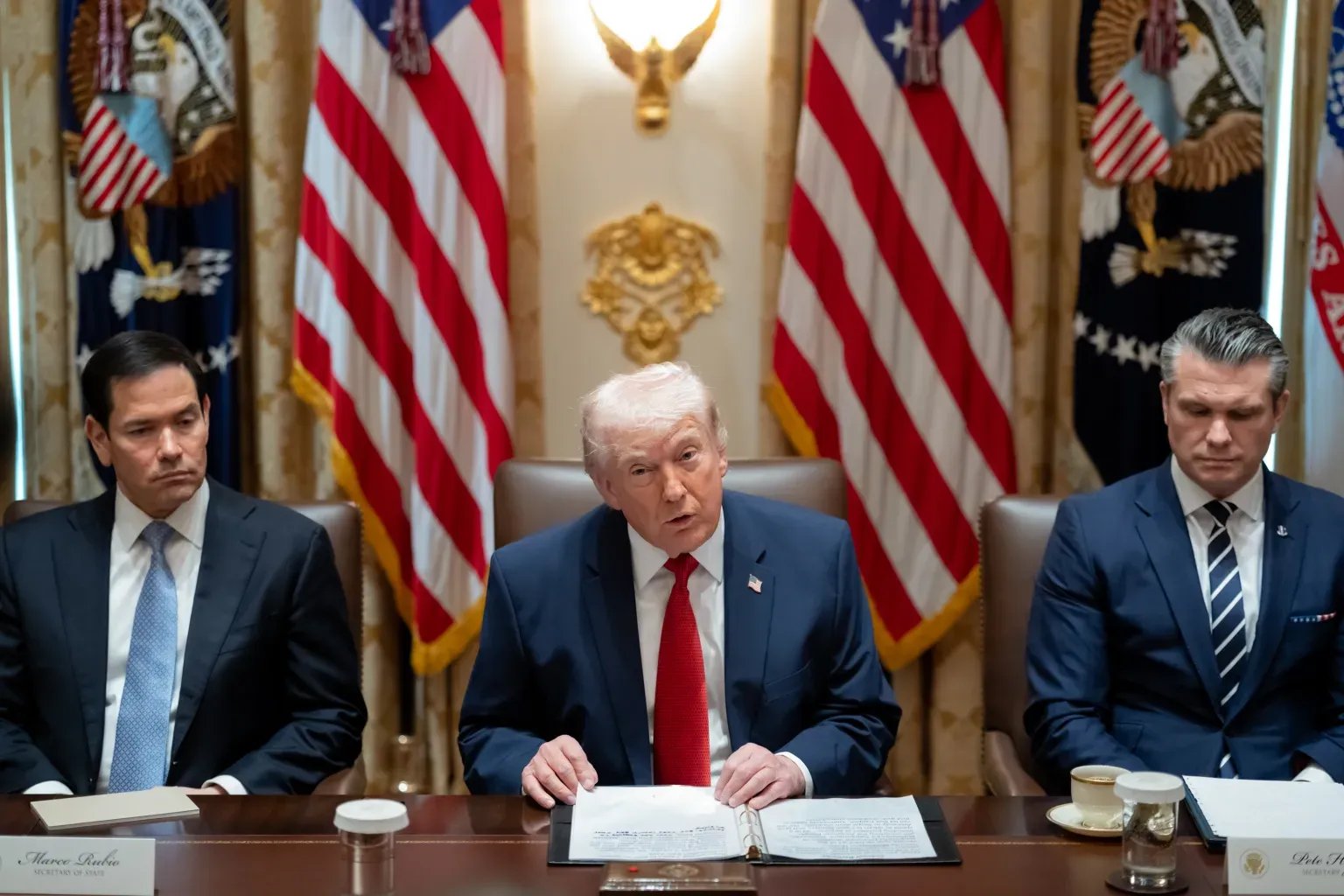 Zdá se, že Írán má teď navrch. Trump si musí vybrat mezi špatnými a riskantními možnostmi