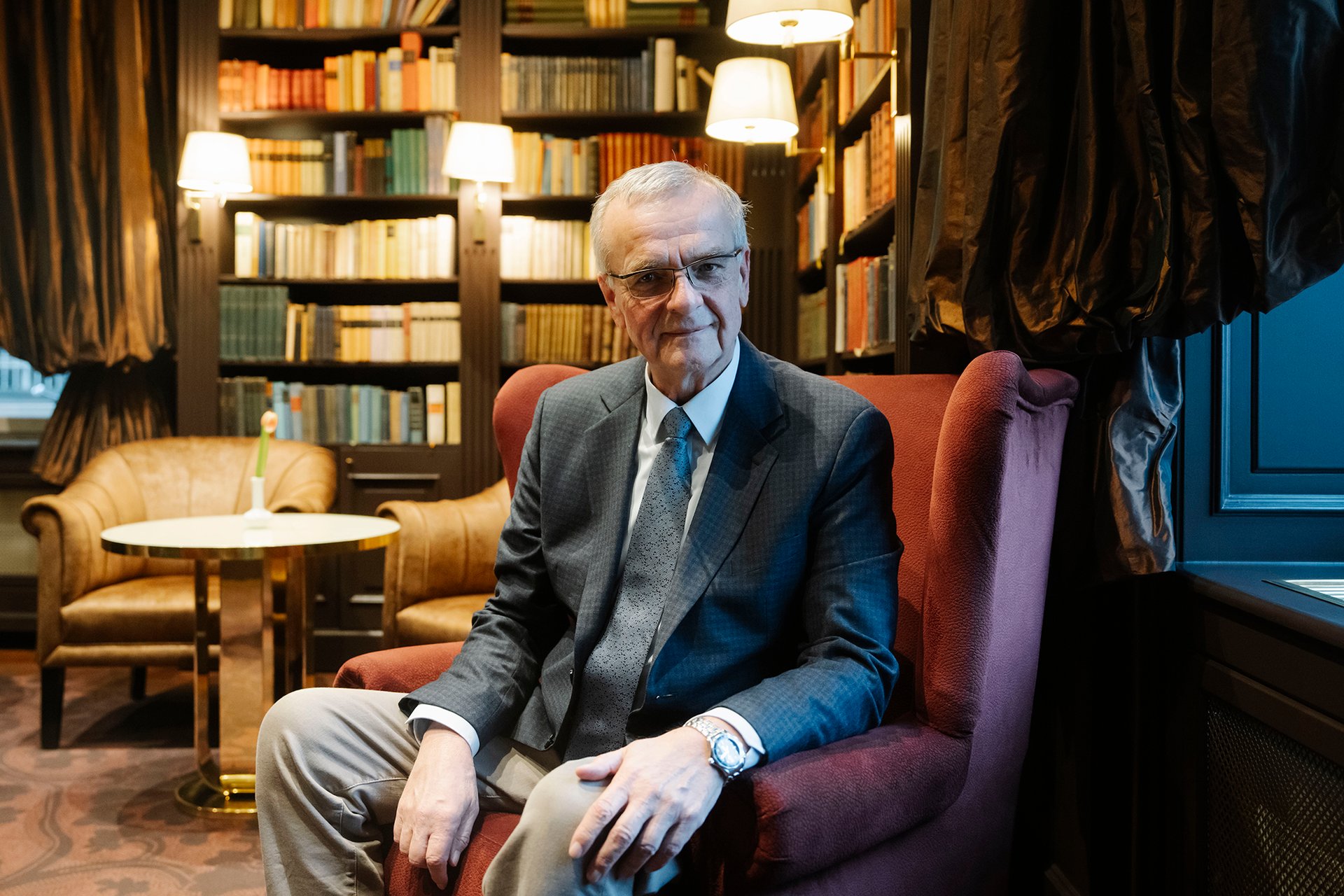 My máme v rozpočtu velký strukturální problém. V podstatě veškeré příjmy, které máme, tak jsou dopředu zazávazkovány.