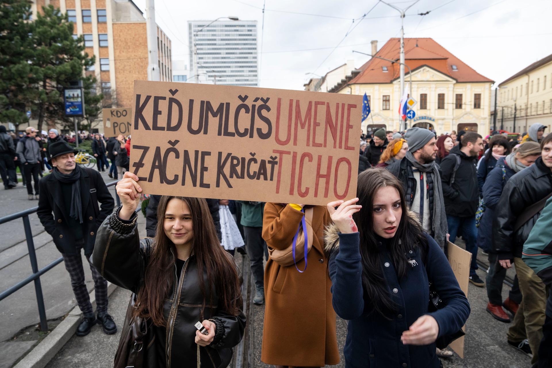 Protest proti ministryni kultury Martině Šimkovičové, Bratislava, 31.3. 2026
Autor: Milan Jaroš