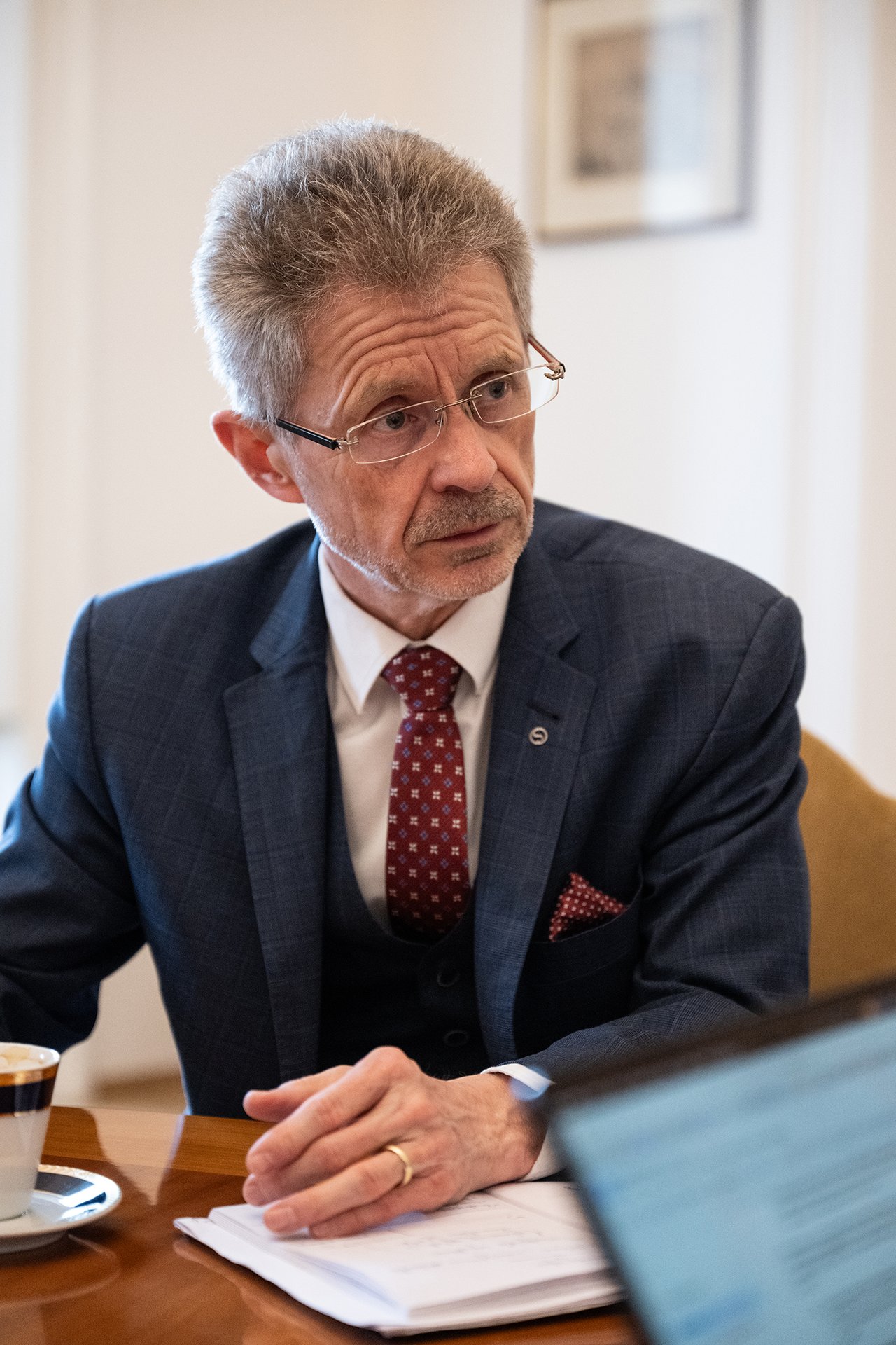 Miloš Vystrčil poletí komerční linkou.
Autor: Matěj Stránský