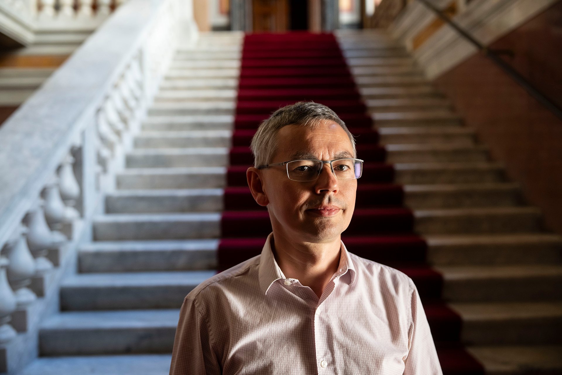 Největší chybou by bylo snažit se stanovit cenové stropy tak nízko, že by skutečně vznikl nedostatek.