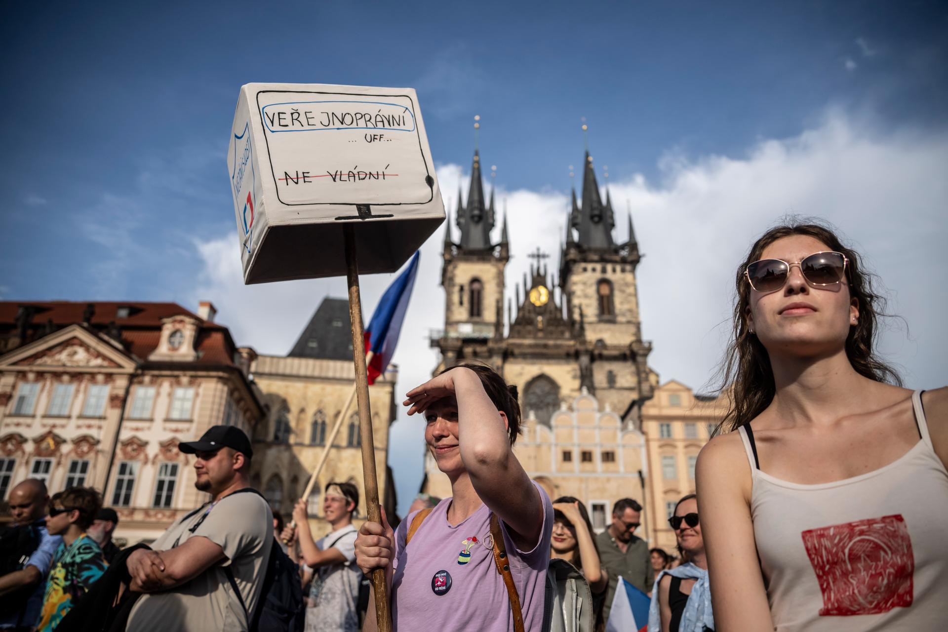 Shromáždění "Ruce pryč od médií“ 
Autor: Milan Jaroš