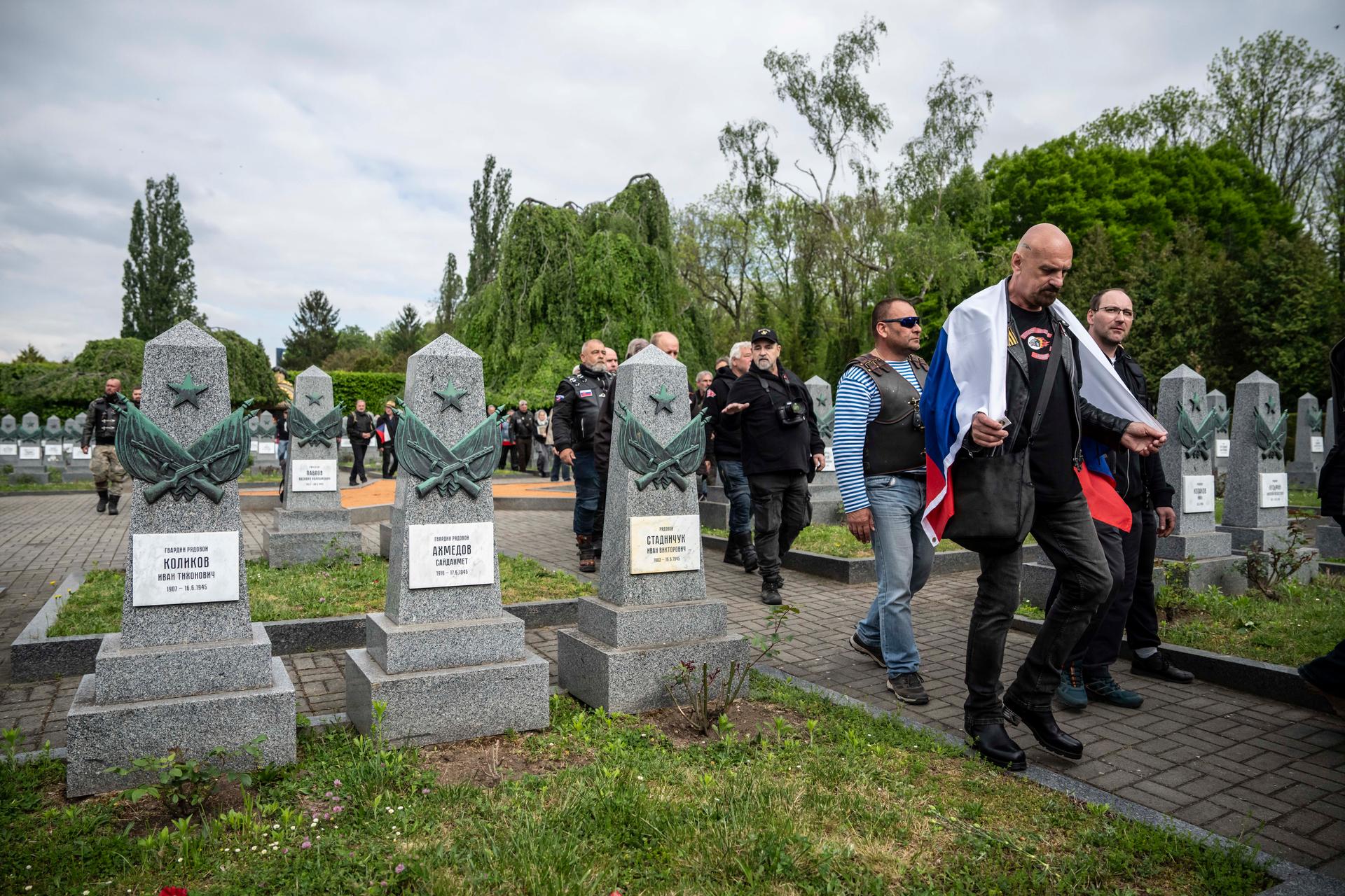 Noční vlci na Olšanských hřbitovech, 8.5. 2026
Autor: Milan Jaroš