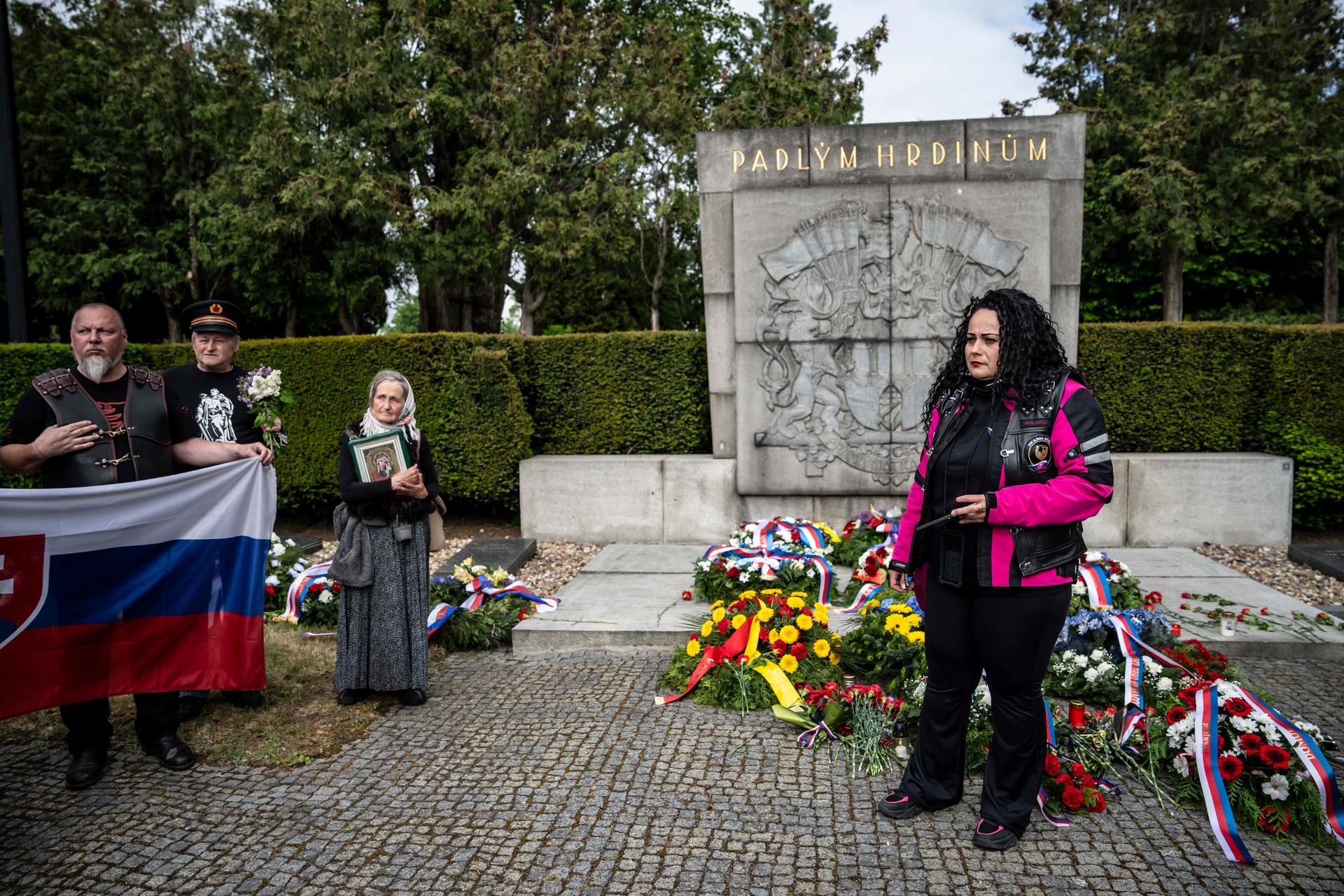 Noční vlci na Olšanských hřbitovech, 8.5. 2026
Autor: Milan Jaroš