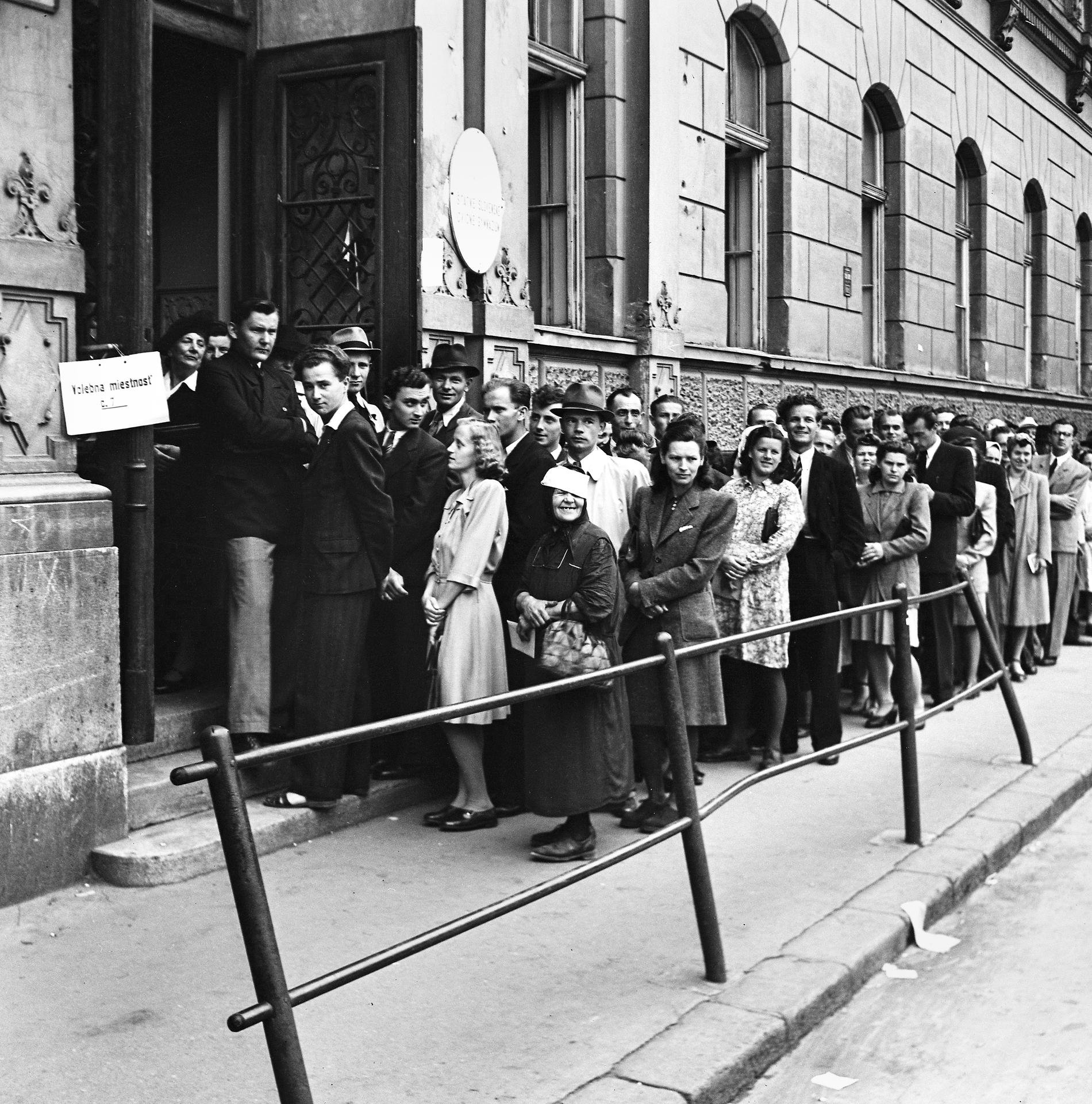 Volby 1946 nebyly svobodné podle dnešních ani tehdejších měřítek. U historiků či učitelů dějepisu si ale vysloužily označení „relativně svobodné volby“, protože později to bylo mnohem horší.
