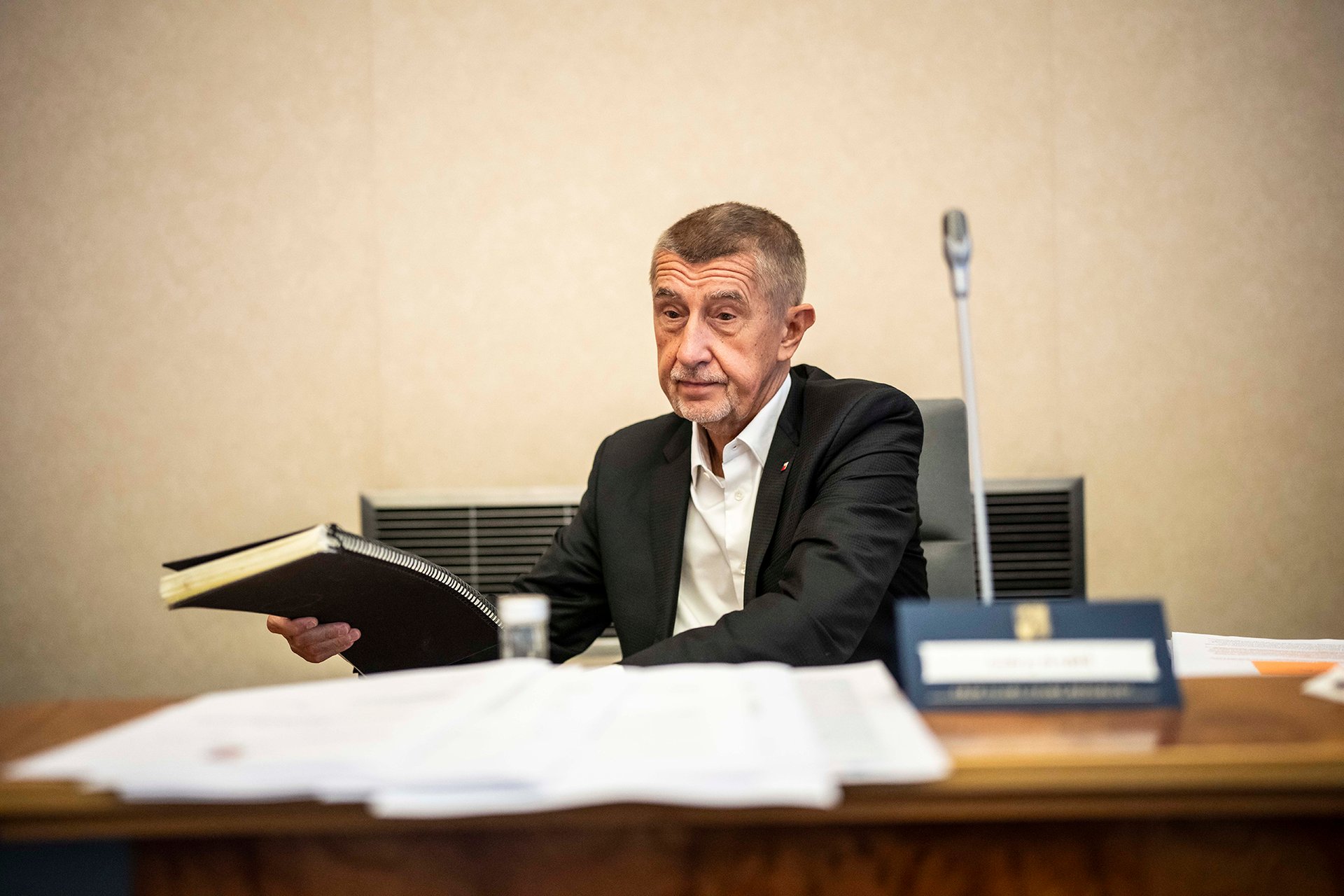 Vláda, 25.5. 2026