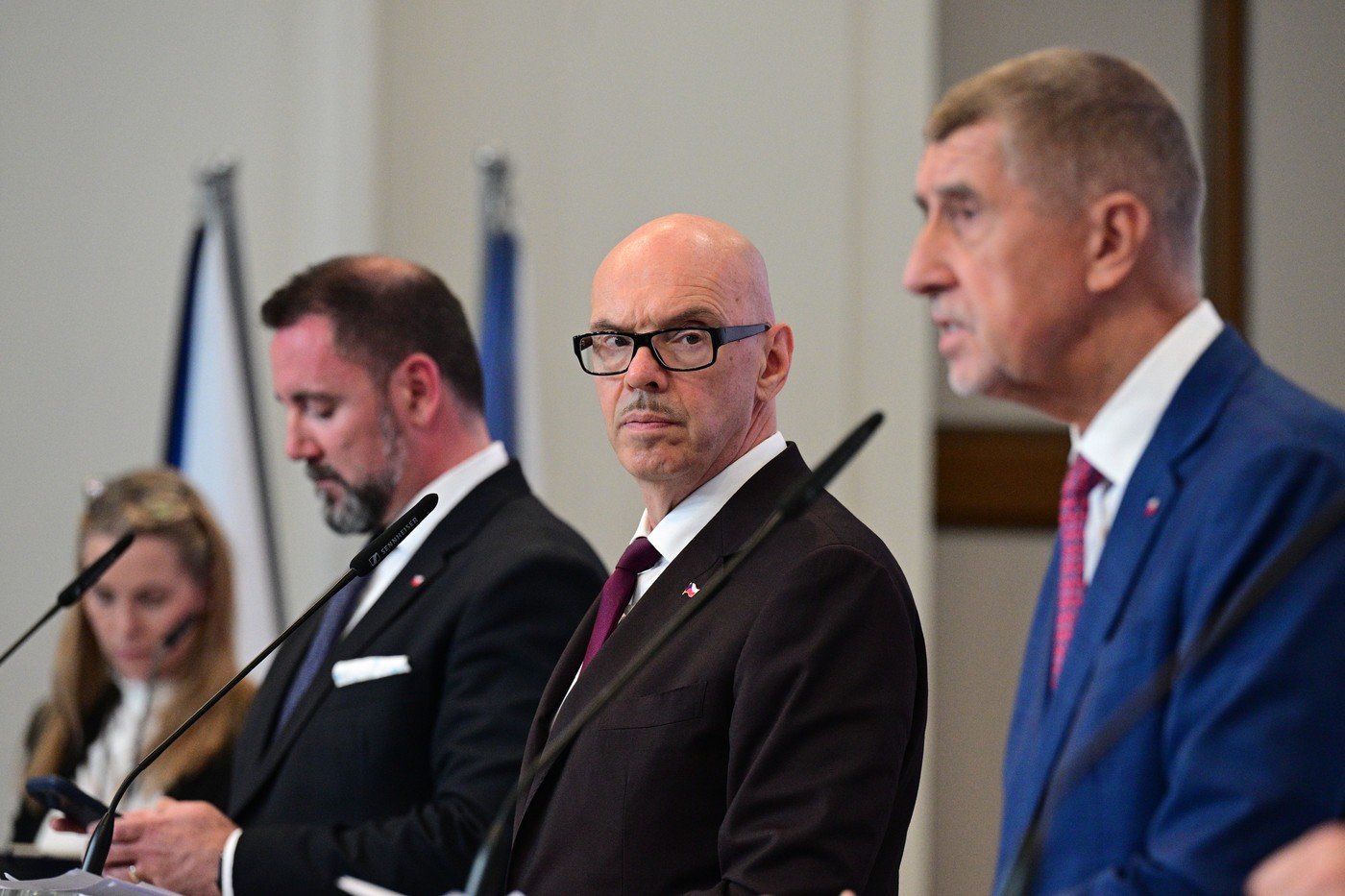 Demontáž havlovské demokracie oficiálně začala. Stále je čas se bránit
