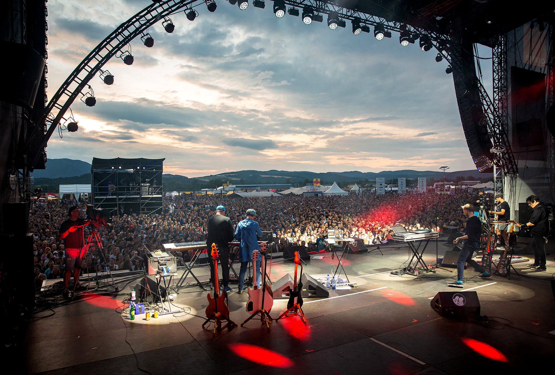 Slovenská Pohoda je svobodný festival pro svobodnou společnost Trenčínská přehlídka vytváří pospolitost a provokuje populisty. Už potřicáté ukazuje, jak může být svět pestrý
				
